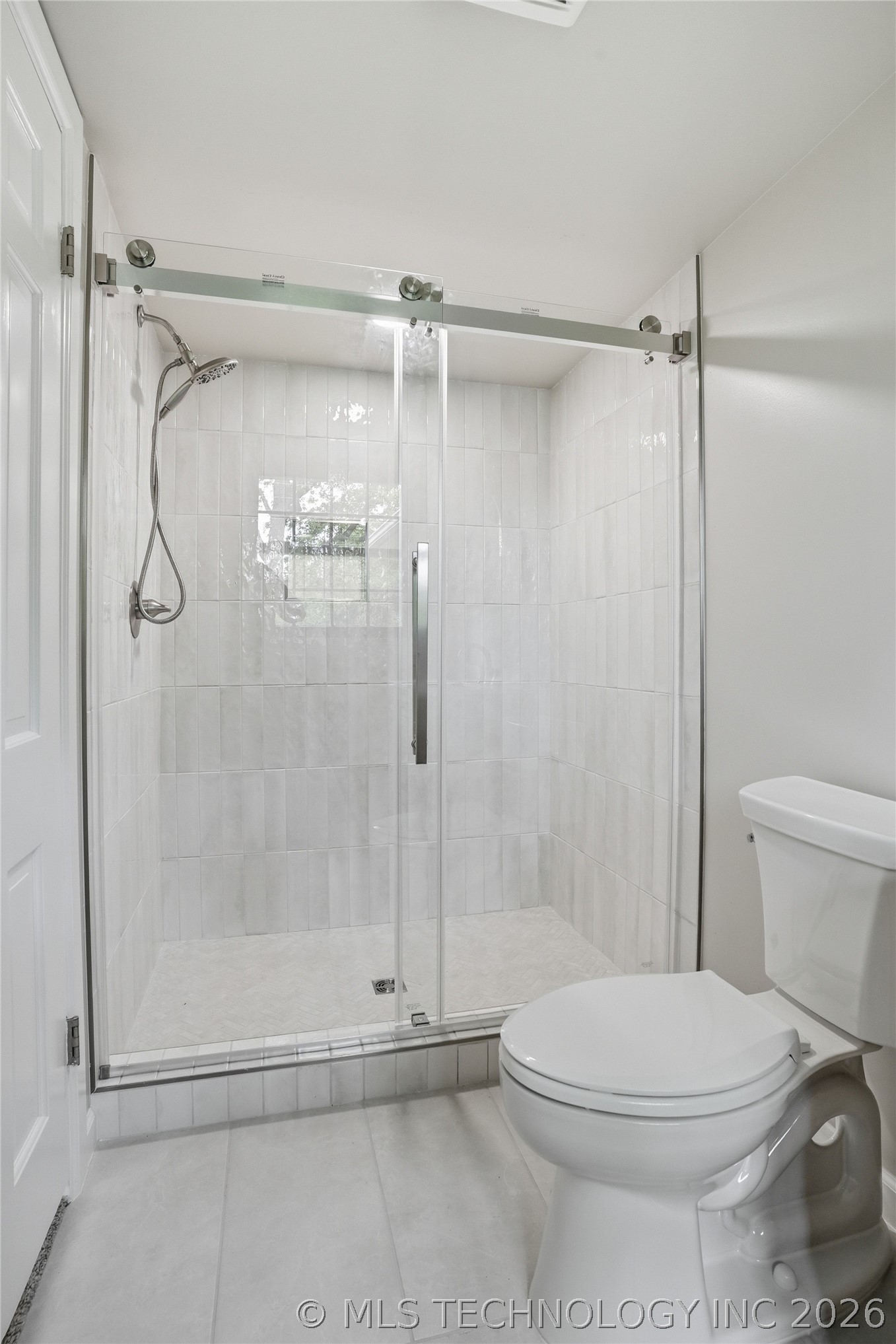 3127 S Lewis Avenue Property Photo 44