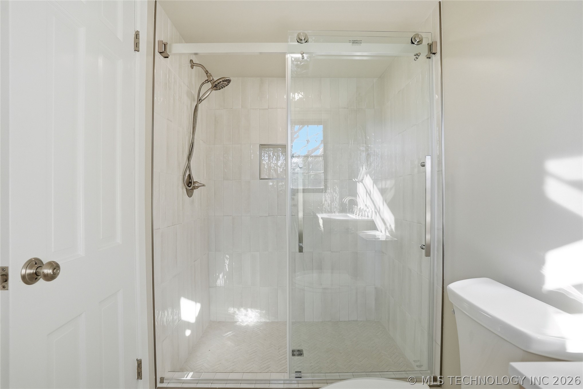 3127 S Lewis Avenue Property Photo 45