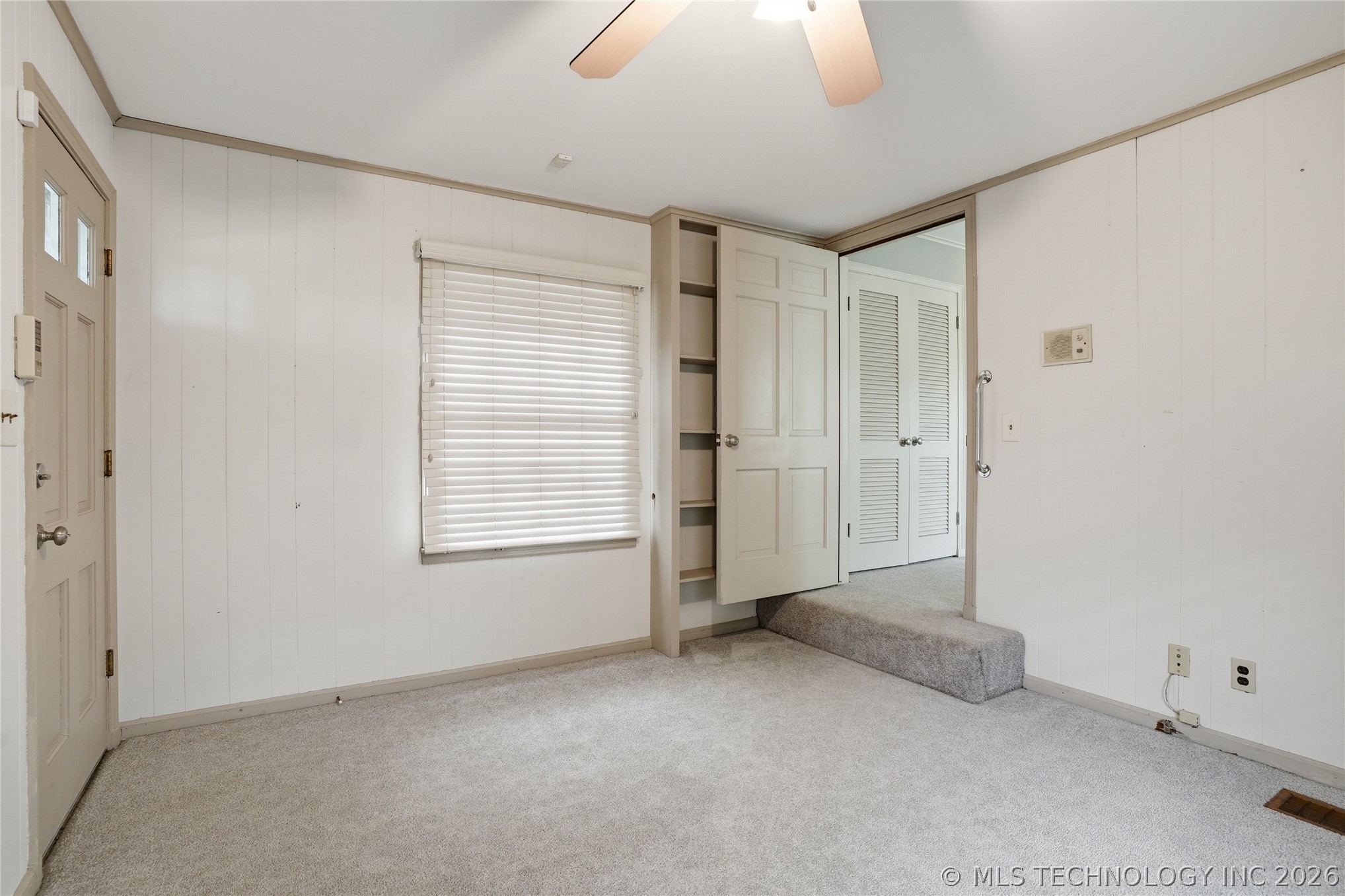 3127 S Lewis Avenue Property Photo 48
