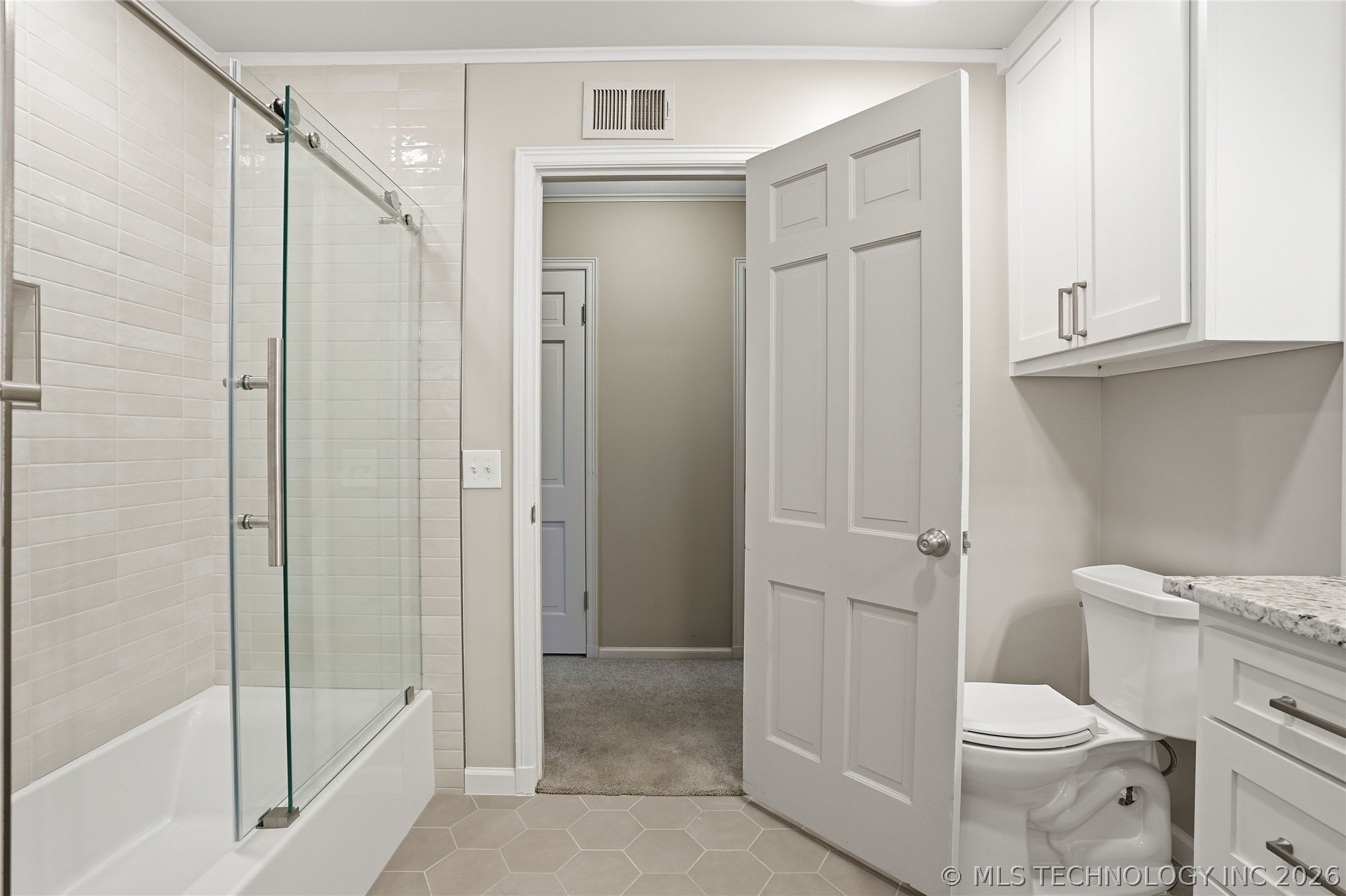 3127 S Lewis Avenue Property Photo 60
