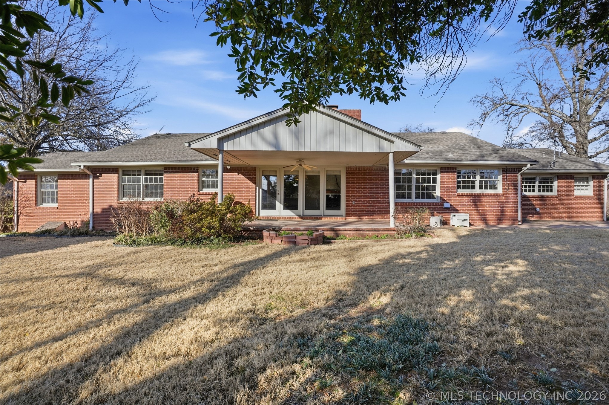3127 S Lewis Avenue Property Photo 68