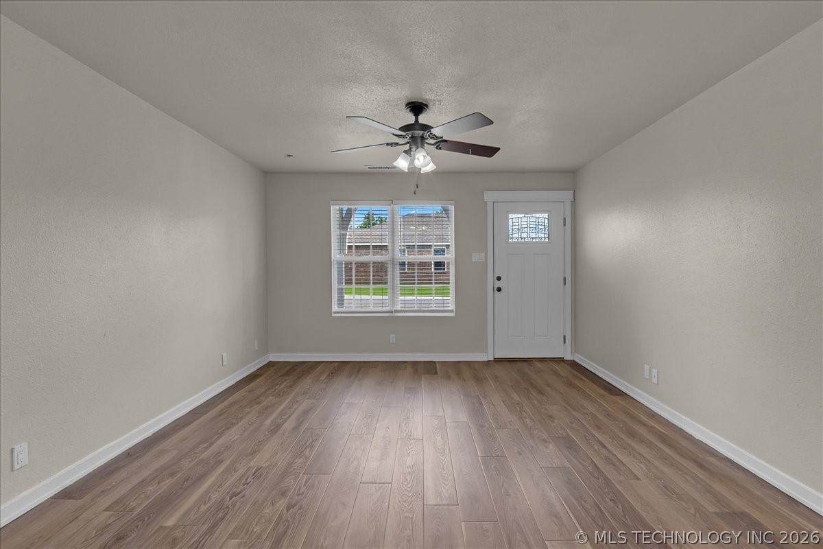 201 Se 7th Street Property Photo 6