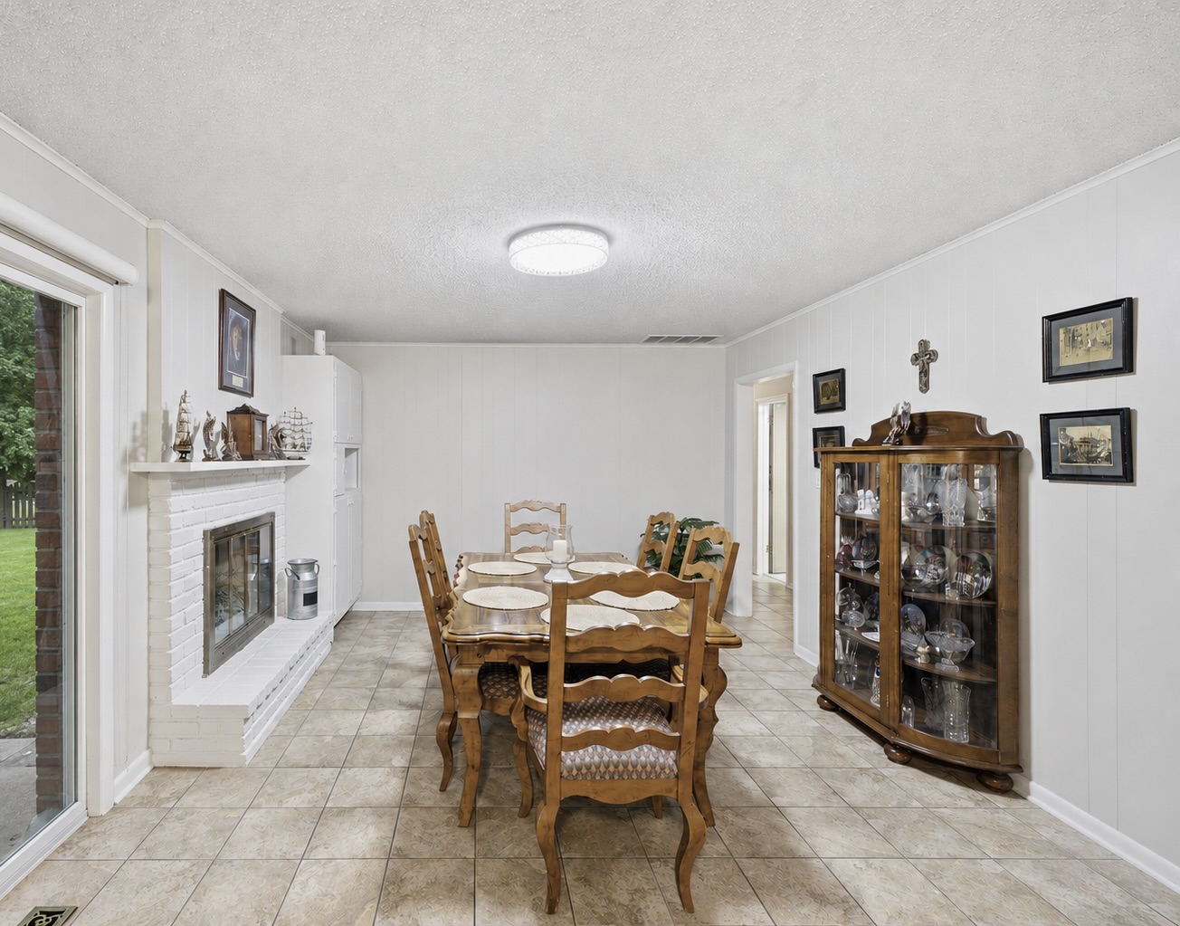 1788 E 56th Street Property Photo 7