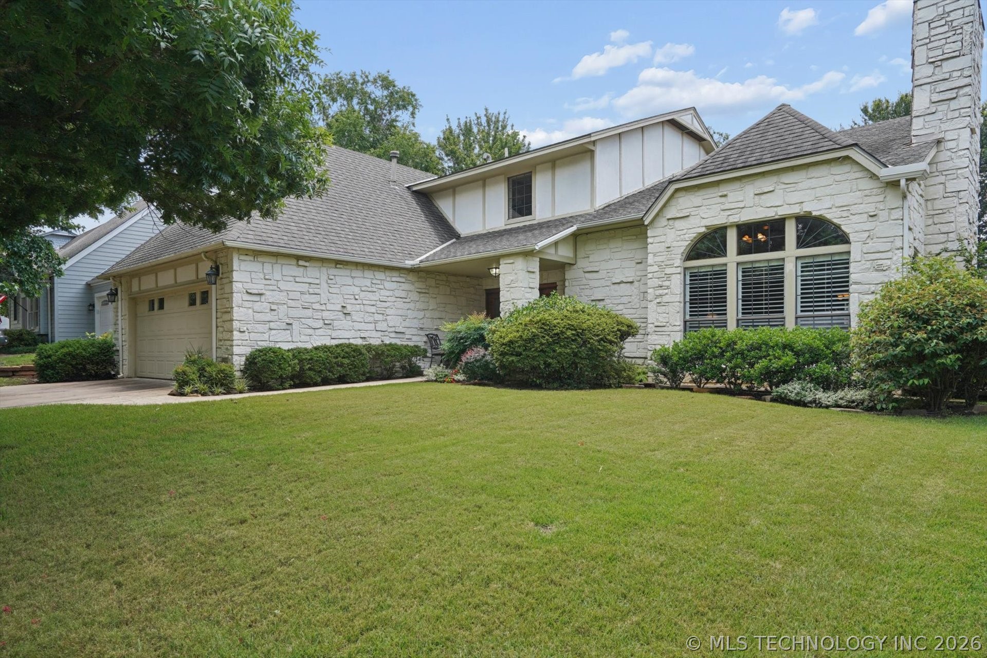 3418 E 87th Place Property Photo 1