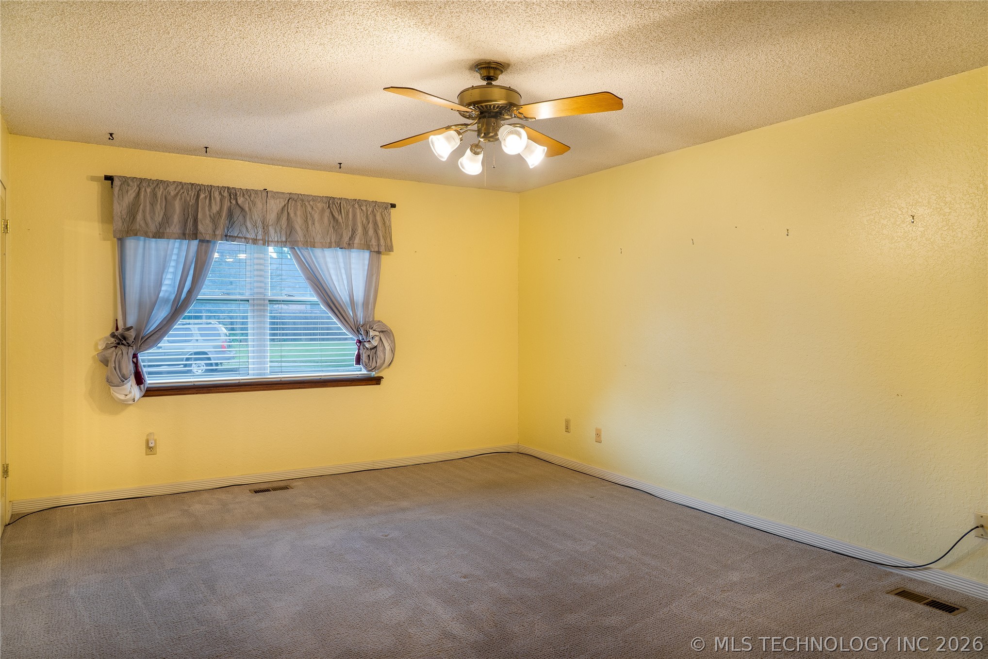 9604 E 25th Place Property Photo 27