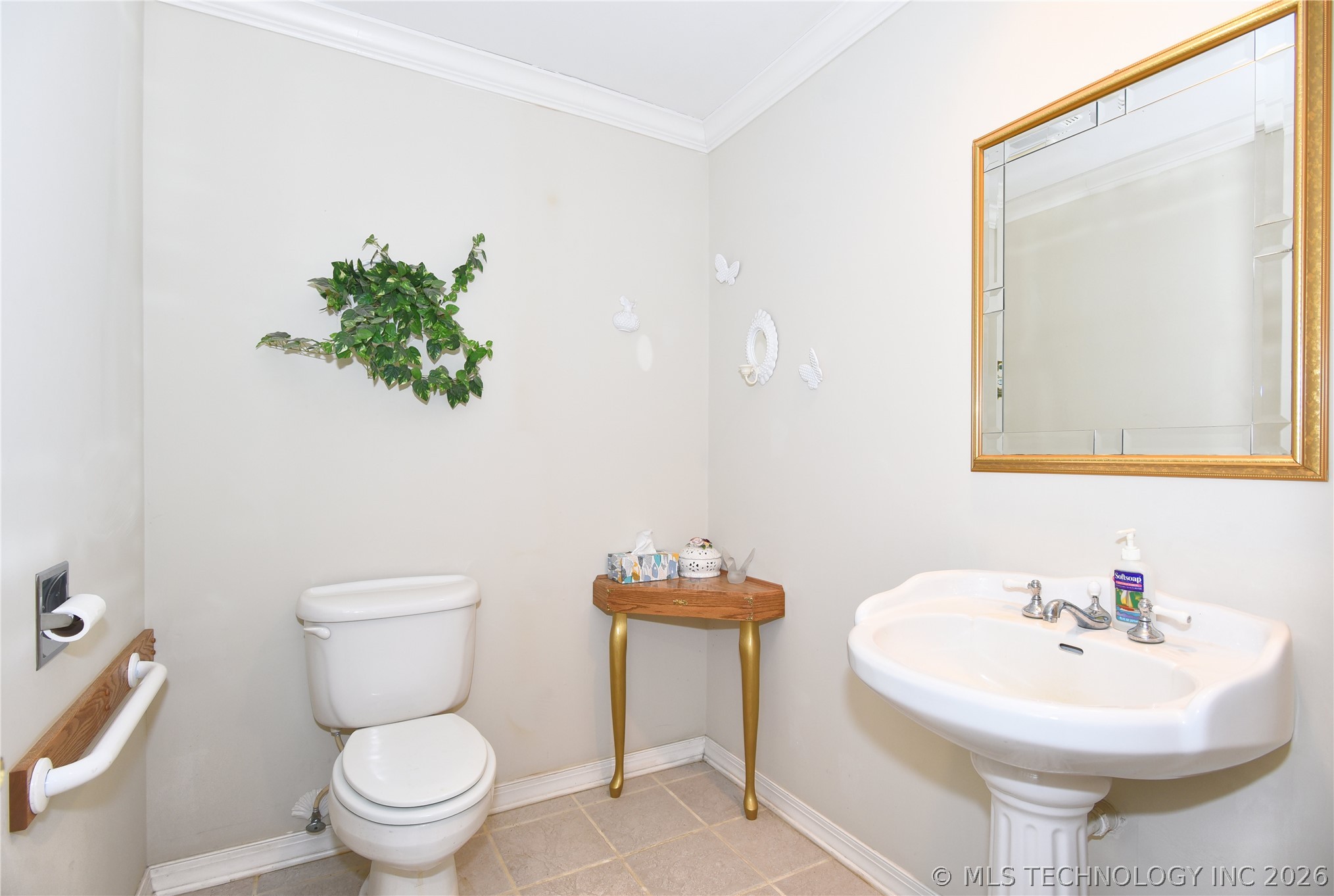 13008 S 193rd East Avenue Property Photo 17