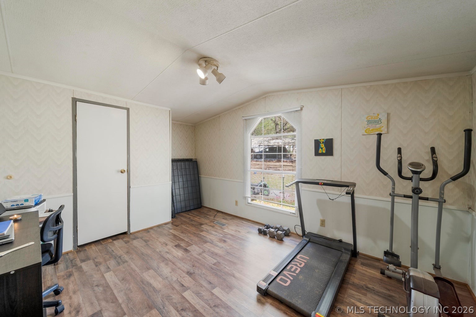 24501 S 610 Lane Property Photo 13