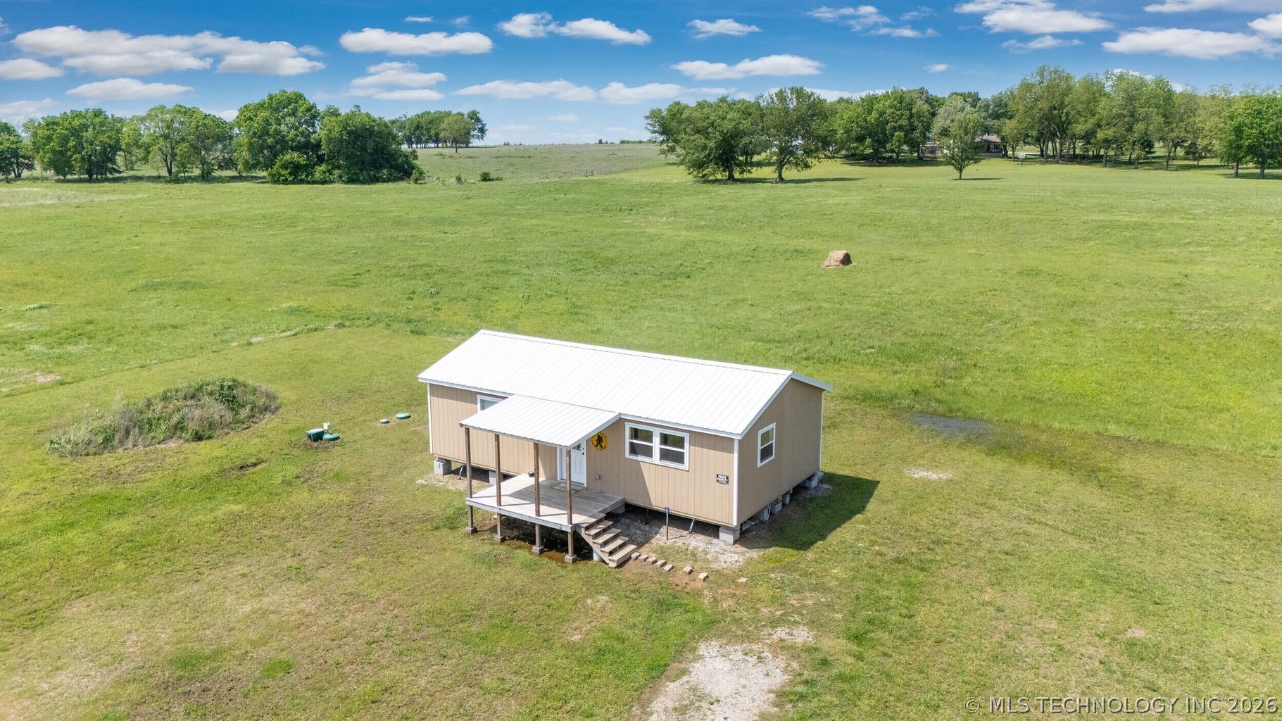 14935 E 380 Road Property Photo 13
