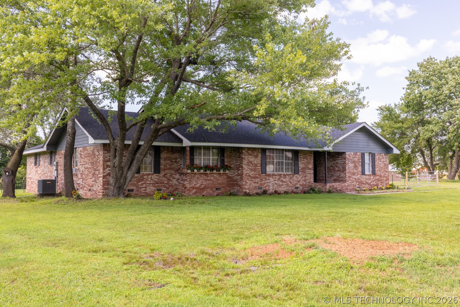 713 W Little Flower Property Photo 60