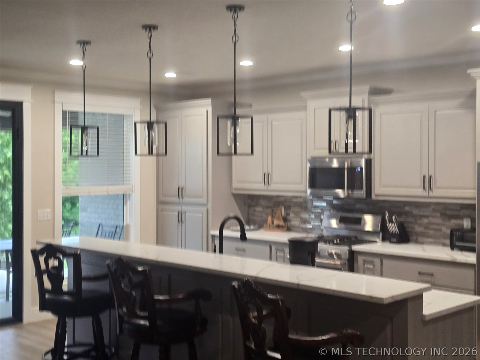 418114 E 1218 Road E Property Photo 10