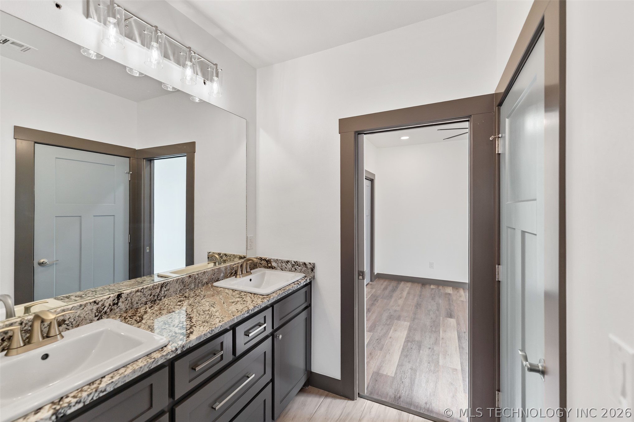 205 Lindsey Avenue Property Photo 33