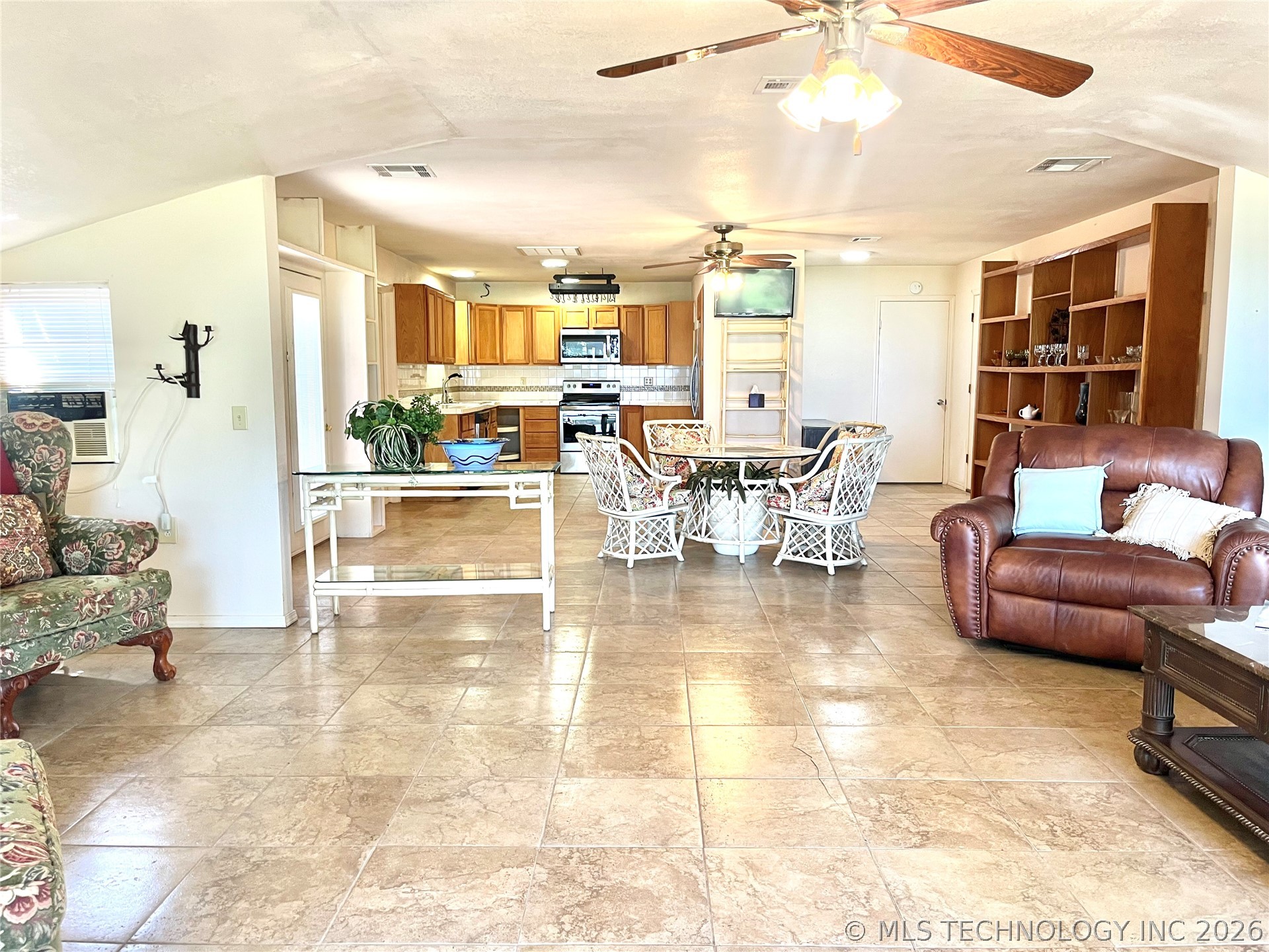 415461 E 1094 Road Property Photo 14