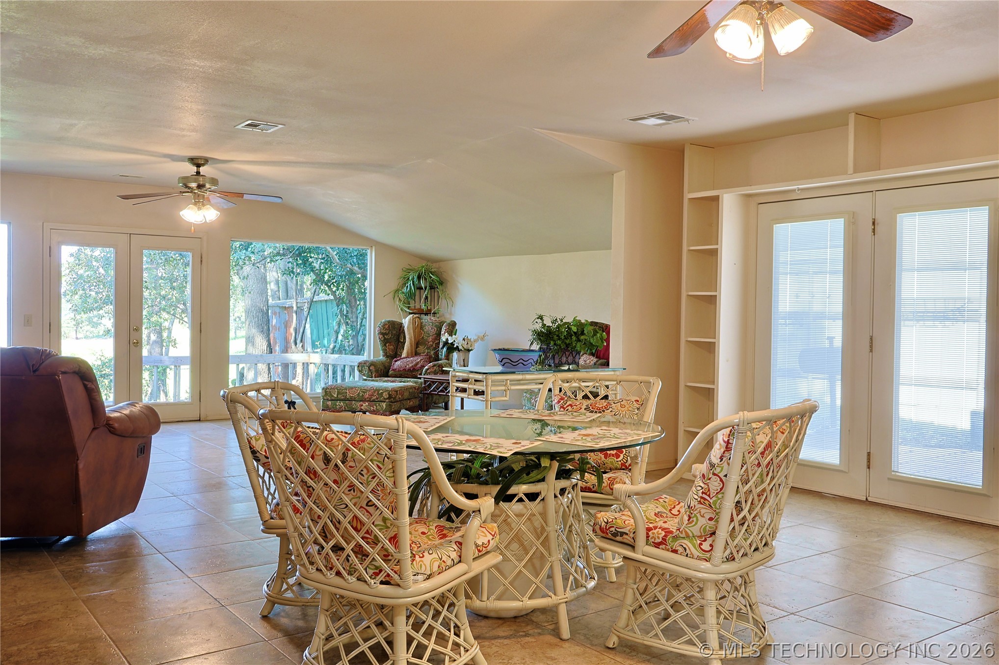 415461 E 1094 Road Property Photo 16
