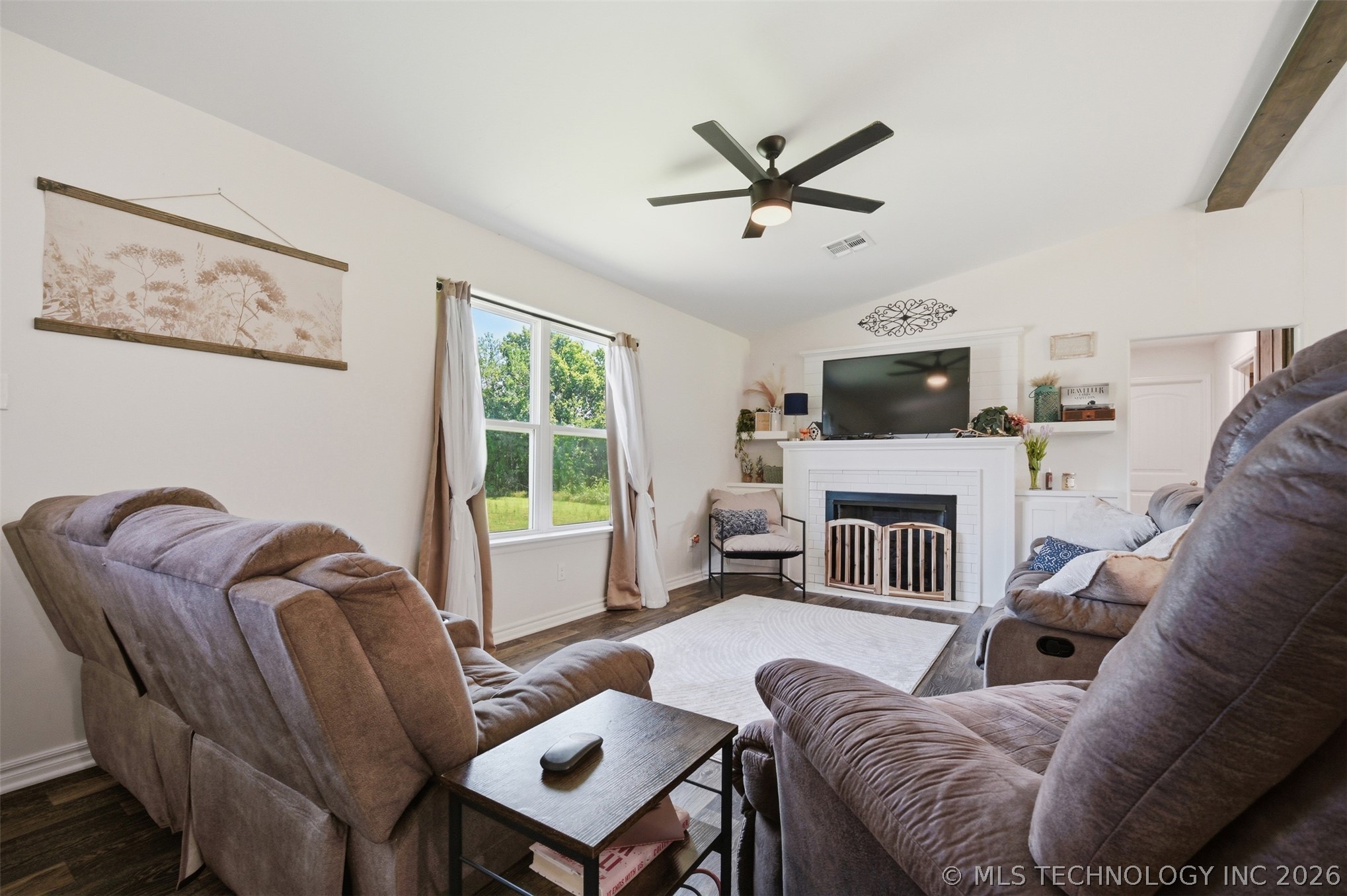7403 County Road 147 E Property Photo 7