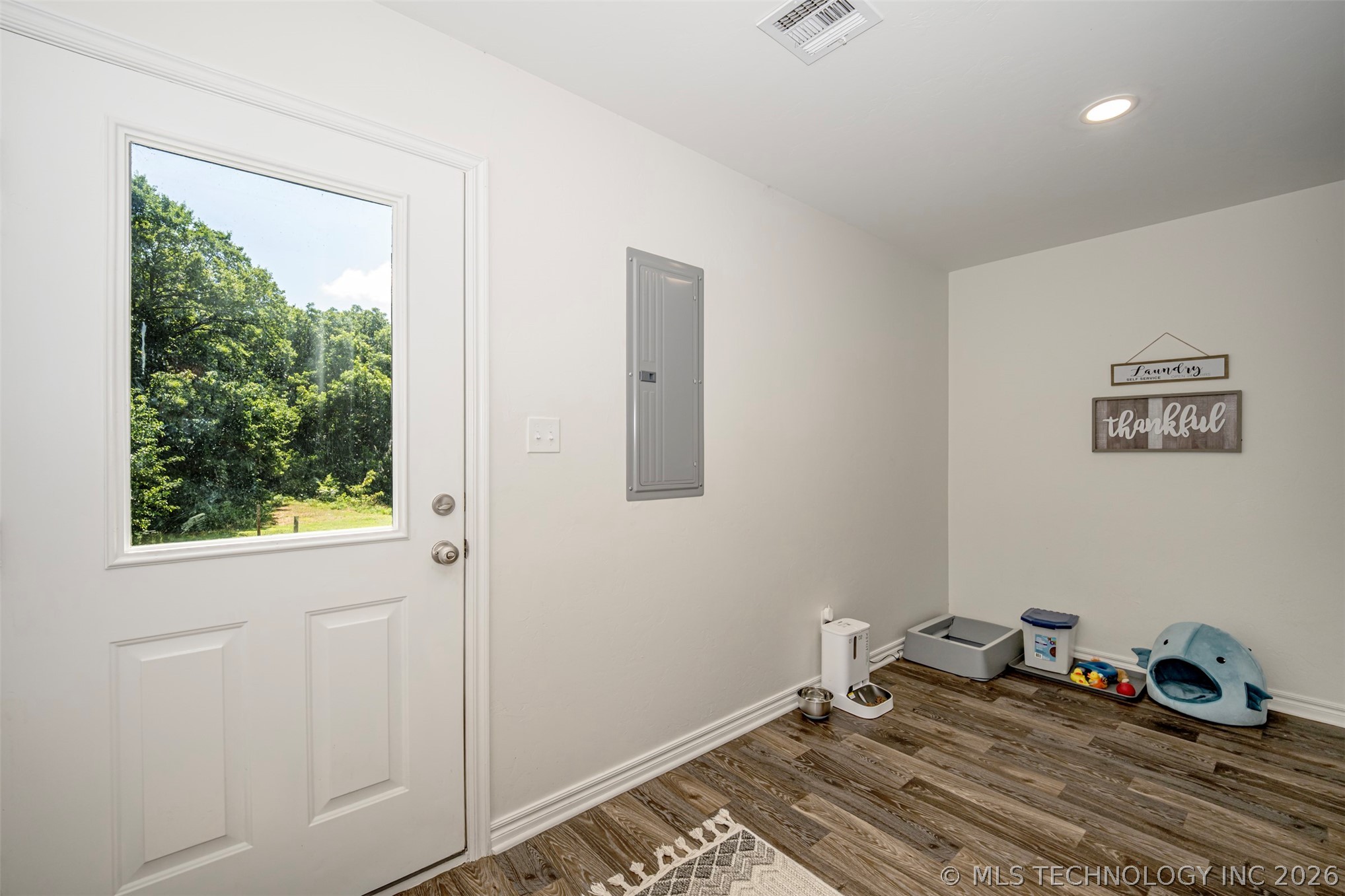 7403 County Road 147 E Property Photo 17