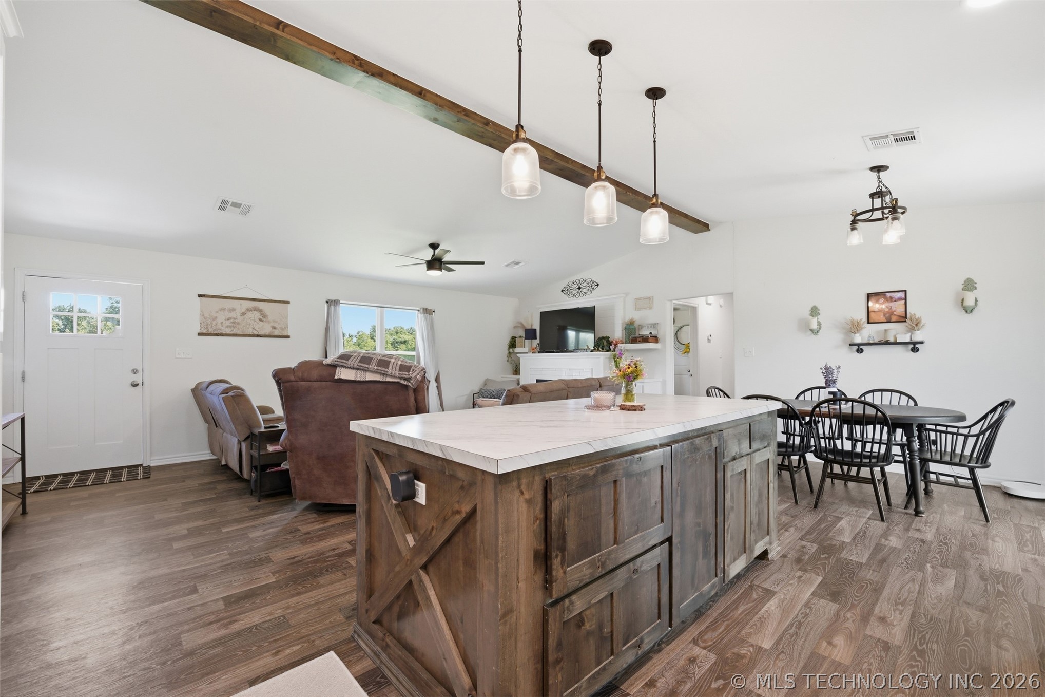 7403 County Road 147 E Property Photo 24
