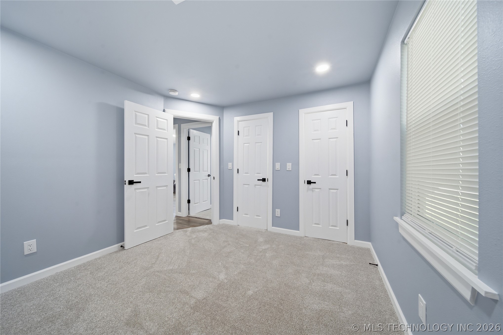 507 E 27th Place N Property Photo 12