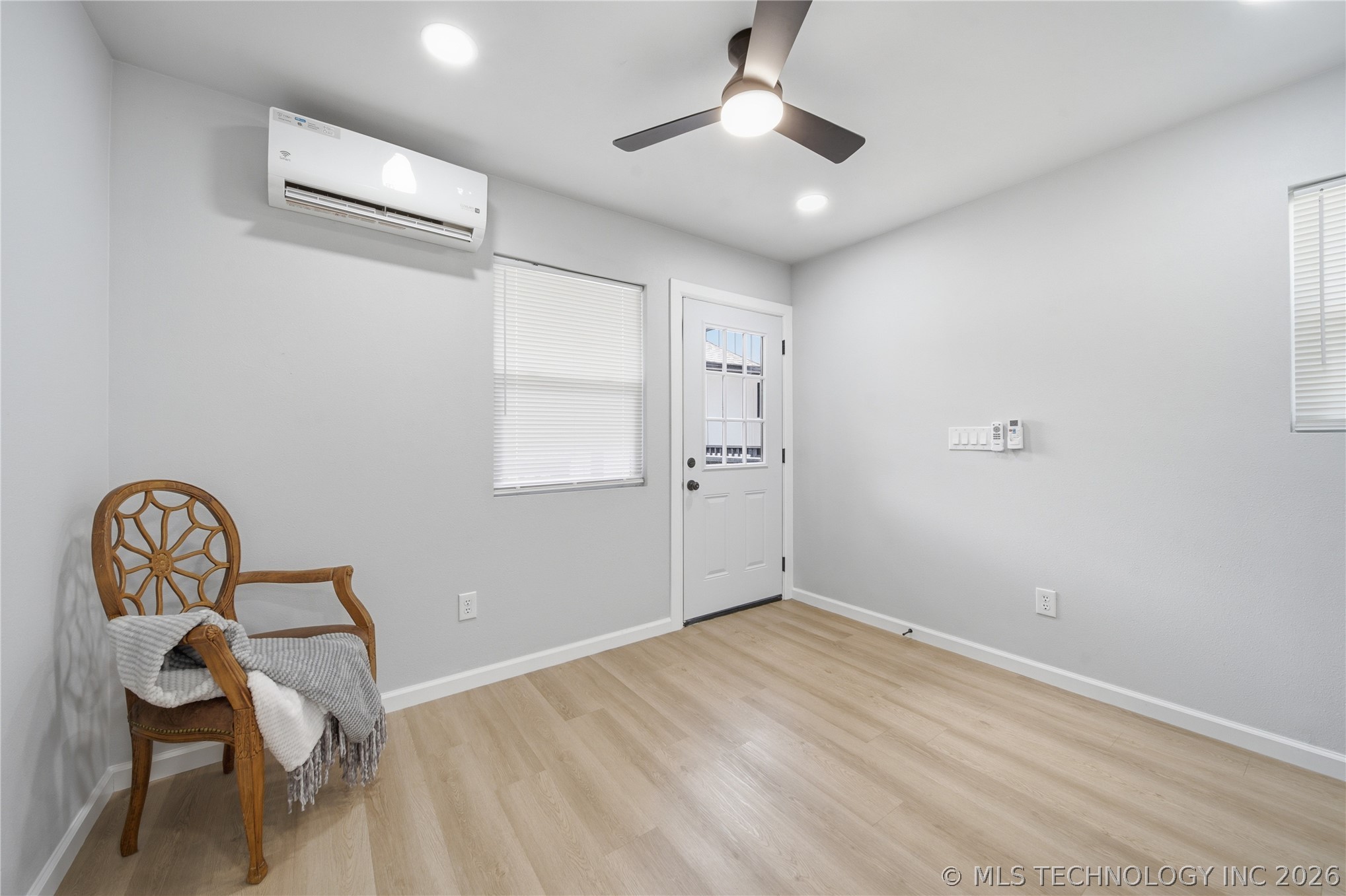 507 E 27th Place N Property Photo 18