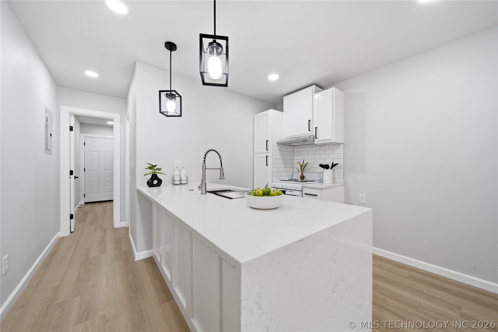 507 E 27th Place N Property Photo 19