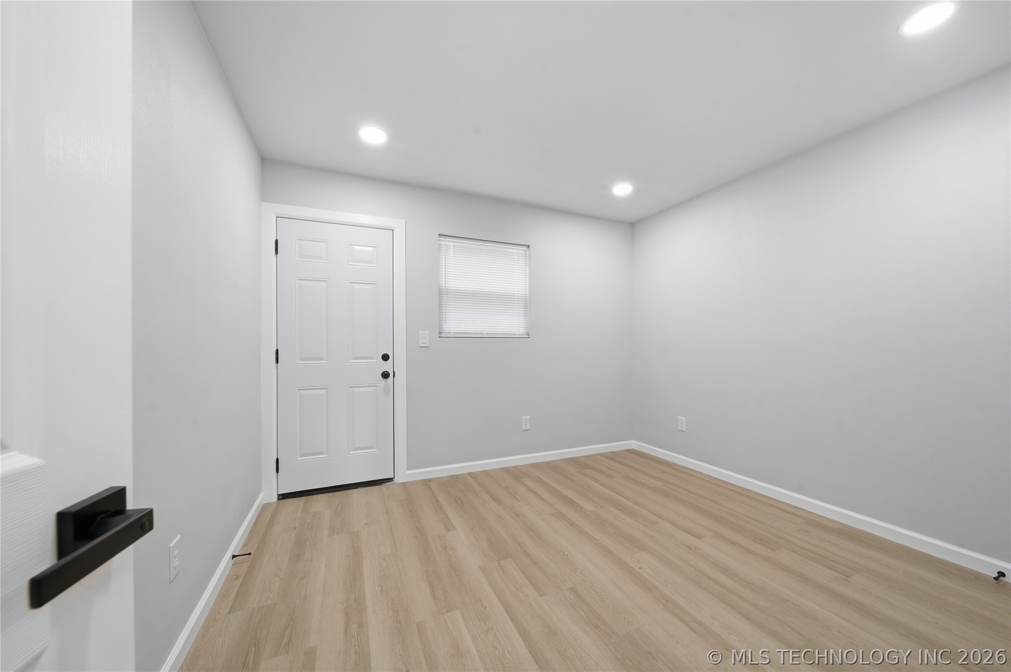 507 E 27th Place N Property Photo 23