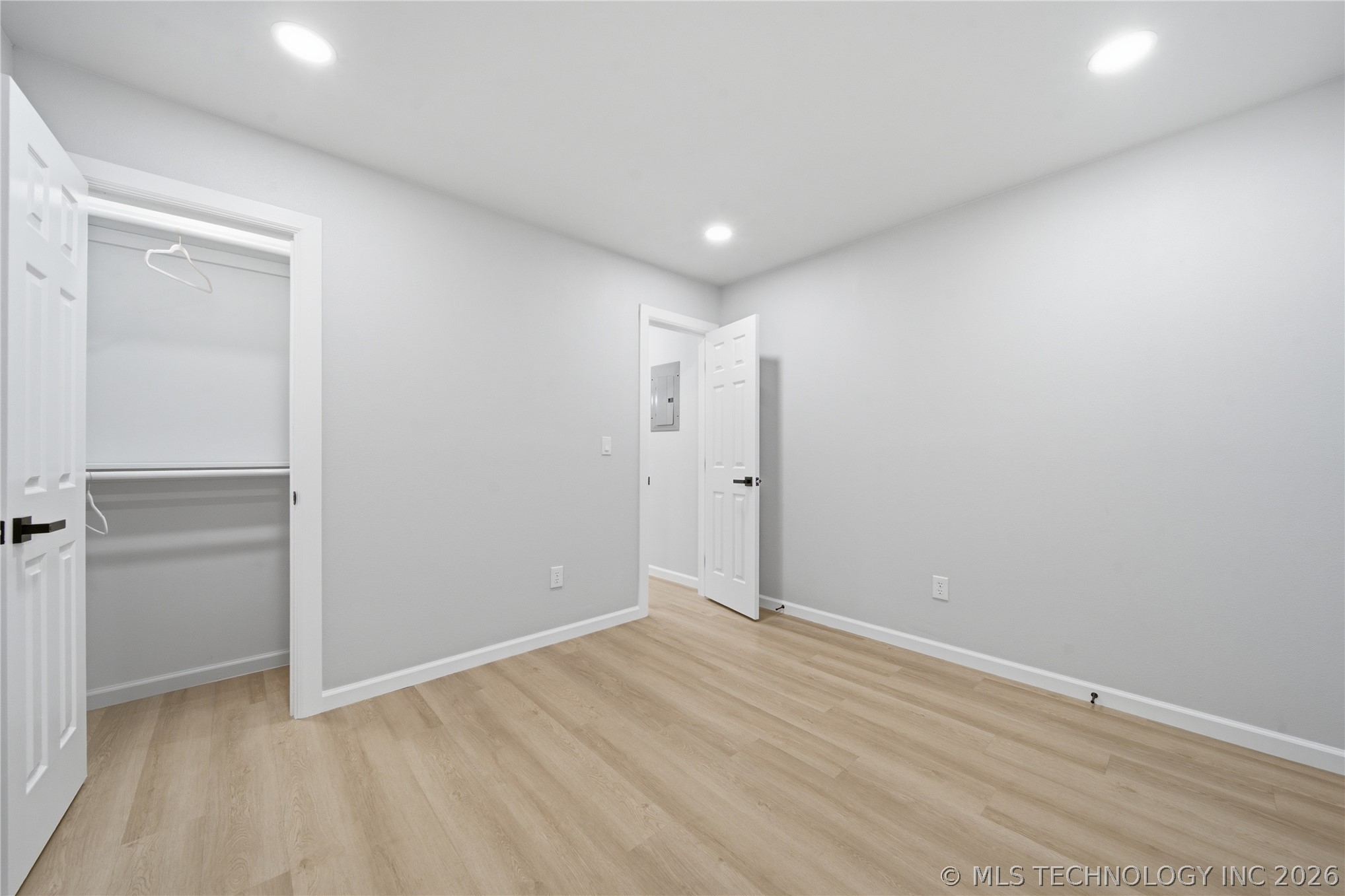 507 E 27th Place N Property Photo 24