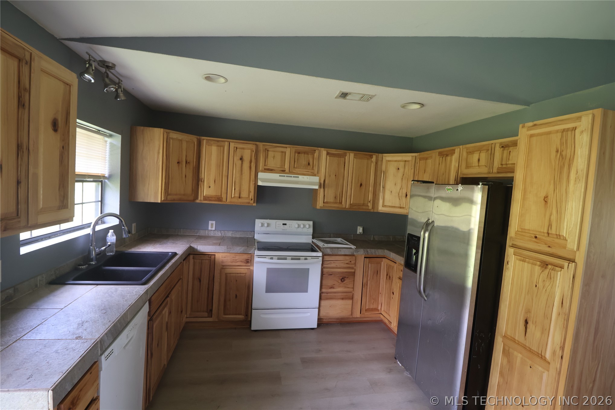 23377 Shoup Property Photo 14