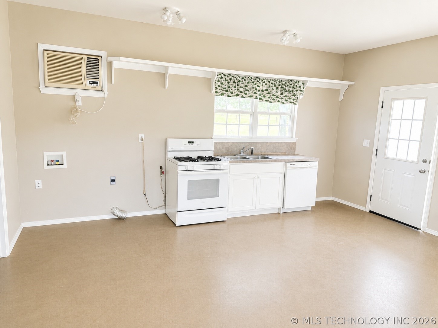 4852 N 3855 Road Property Photo 34