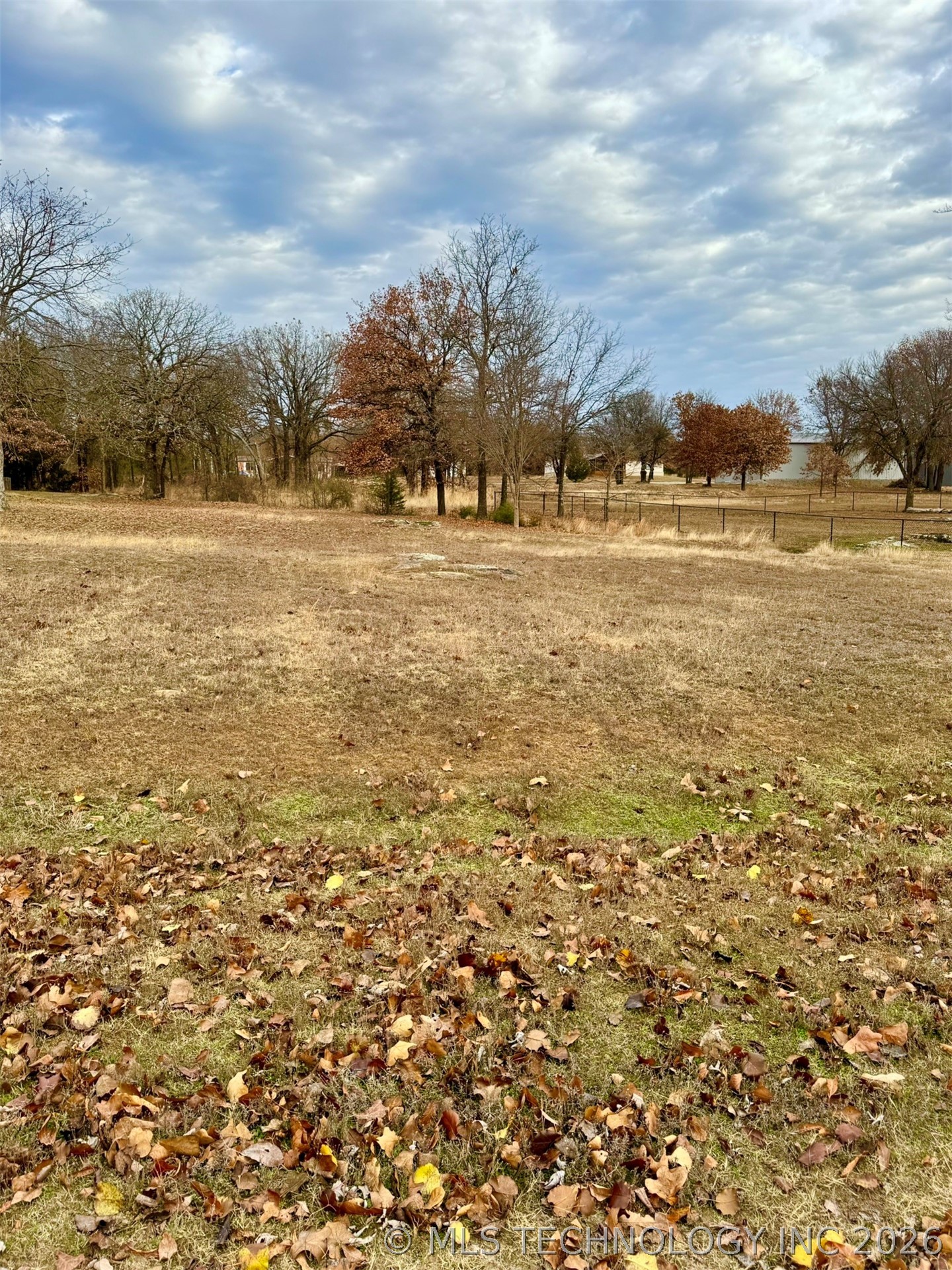 11 E 1147 Road Property Photo 4