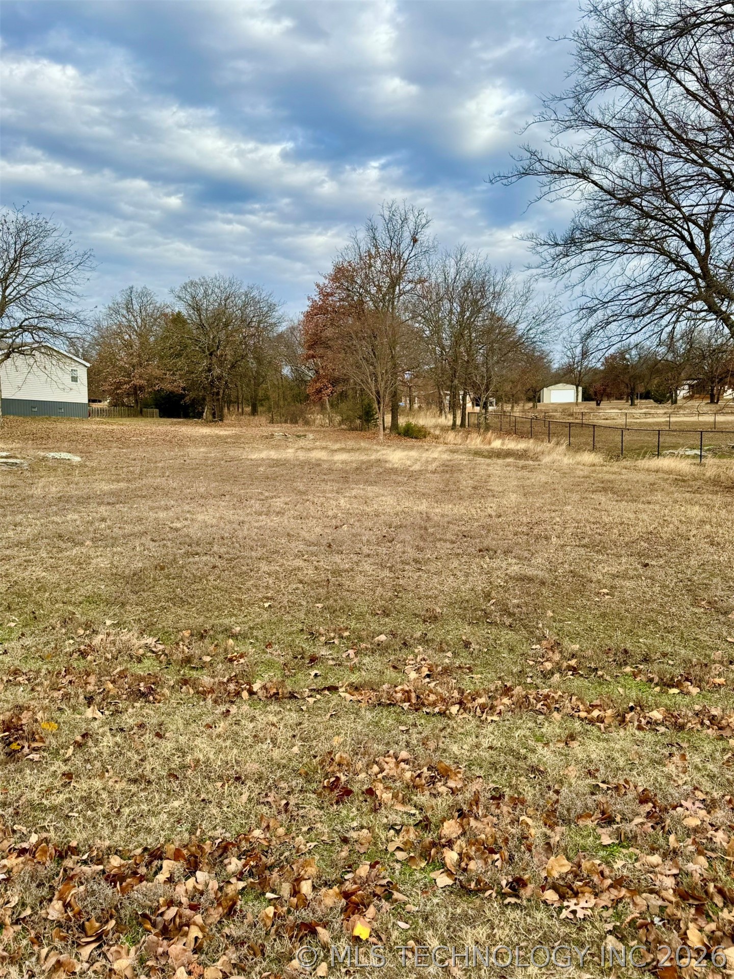 11 E 1147 Road Property Photo 5