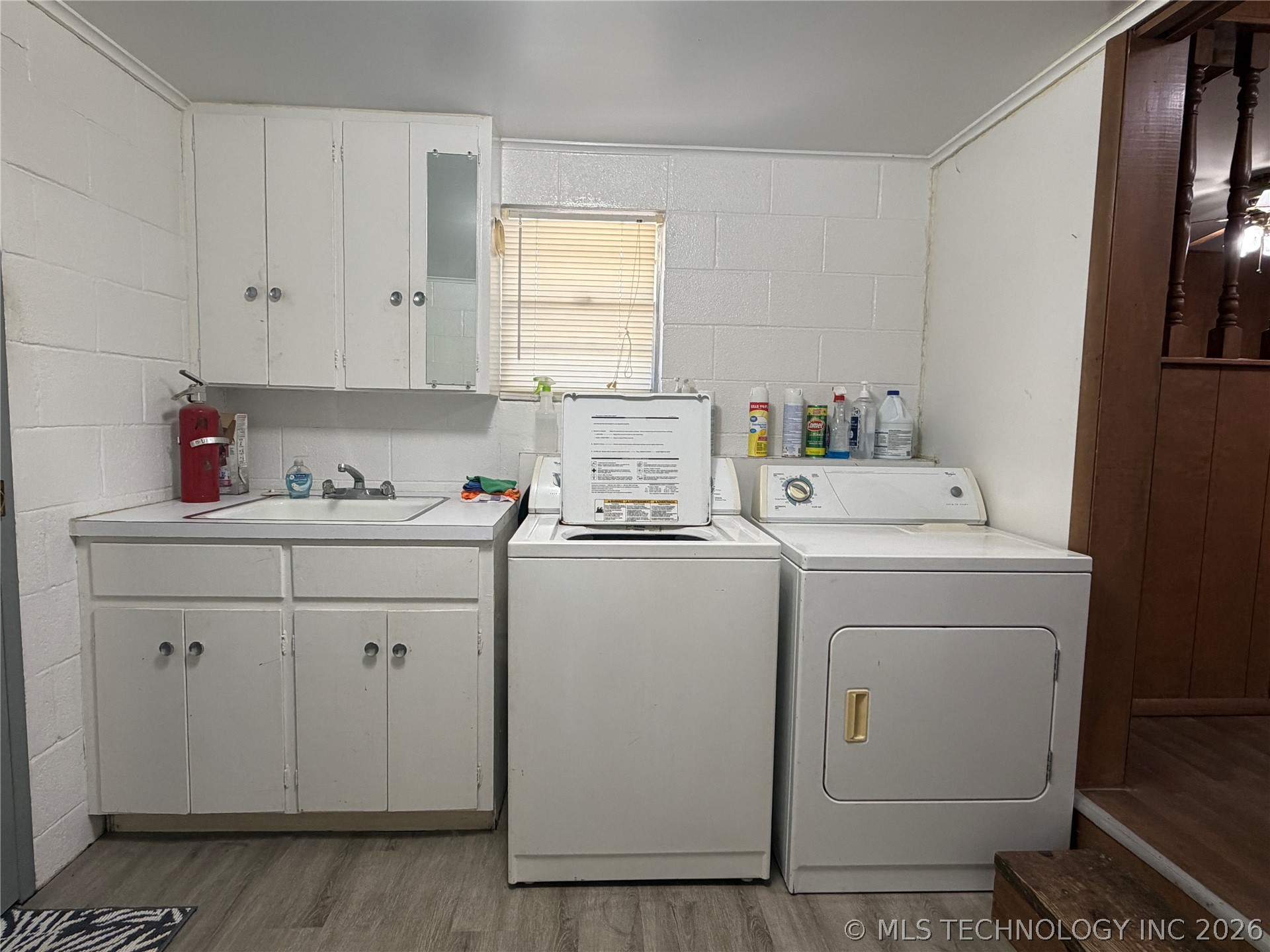 501 E Ada Property Photo 13