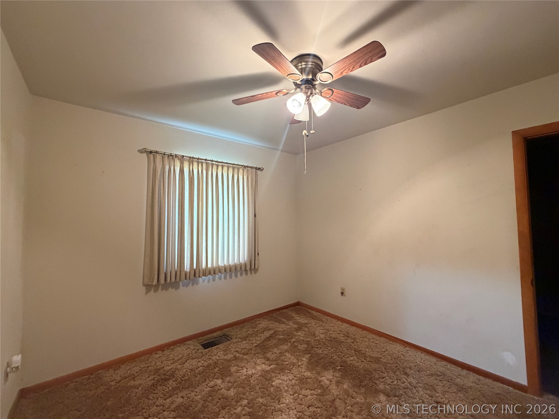501 E Ada Property Photo 18
