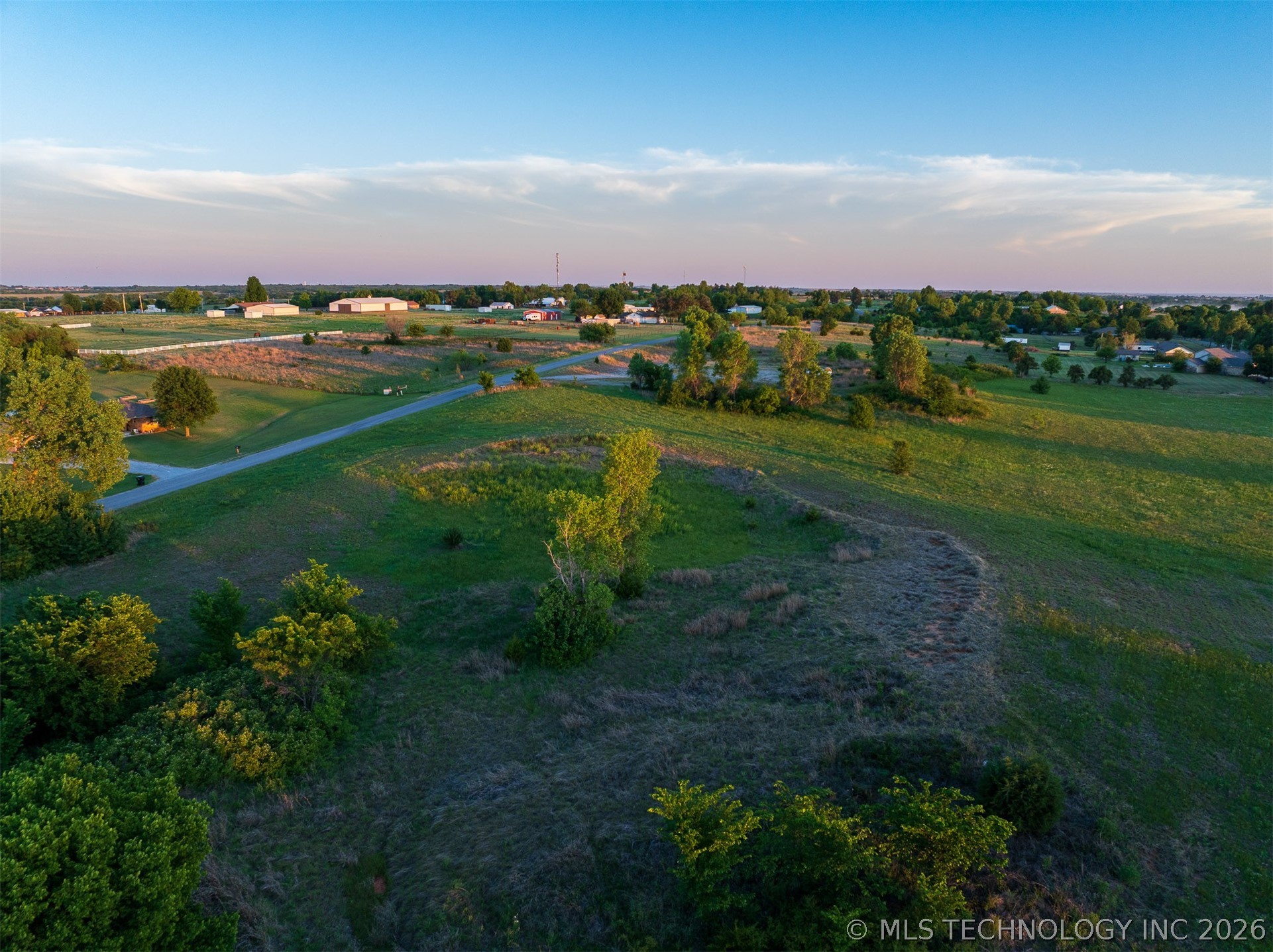 4 W County Road Property Photo 9