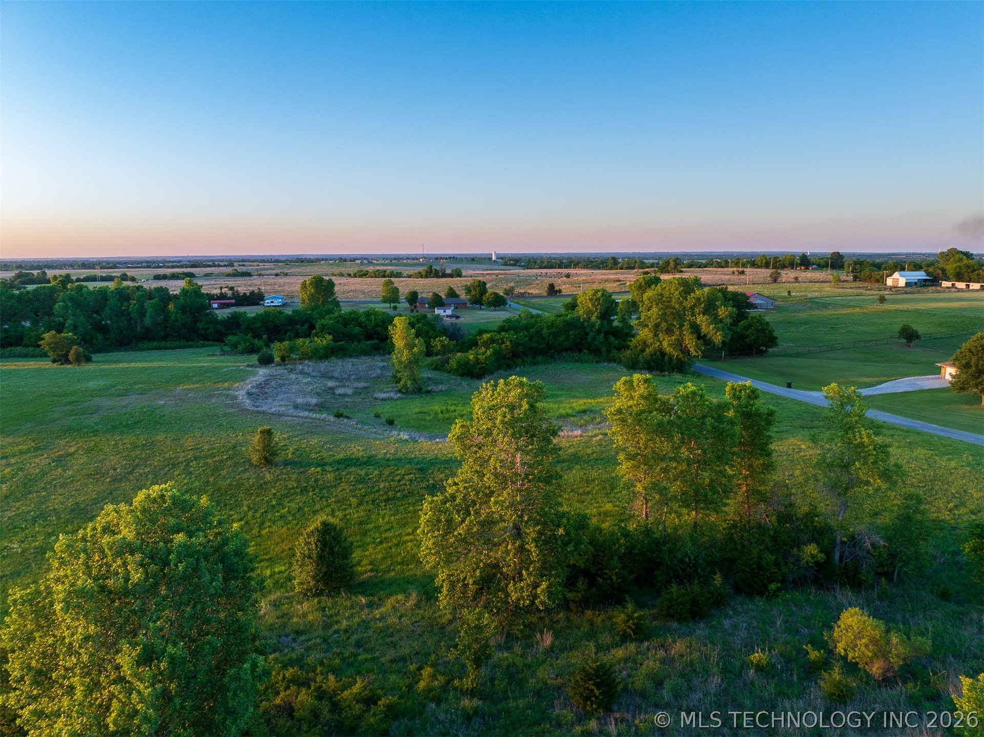 4 W County Road Property Photo 13
