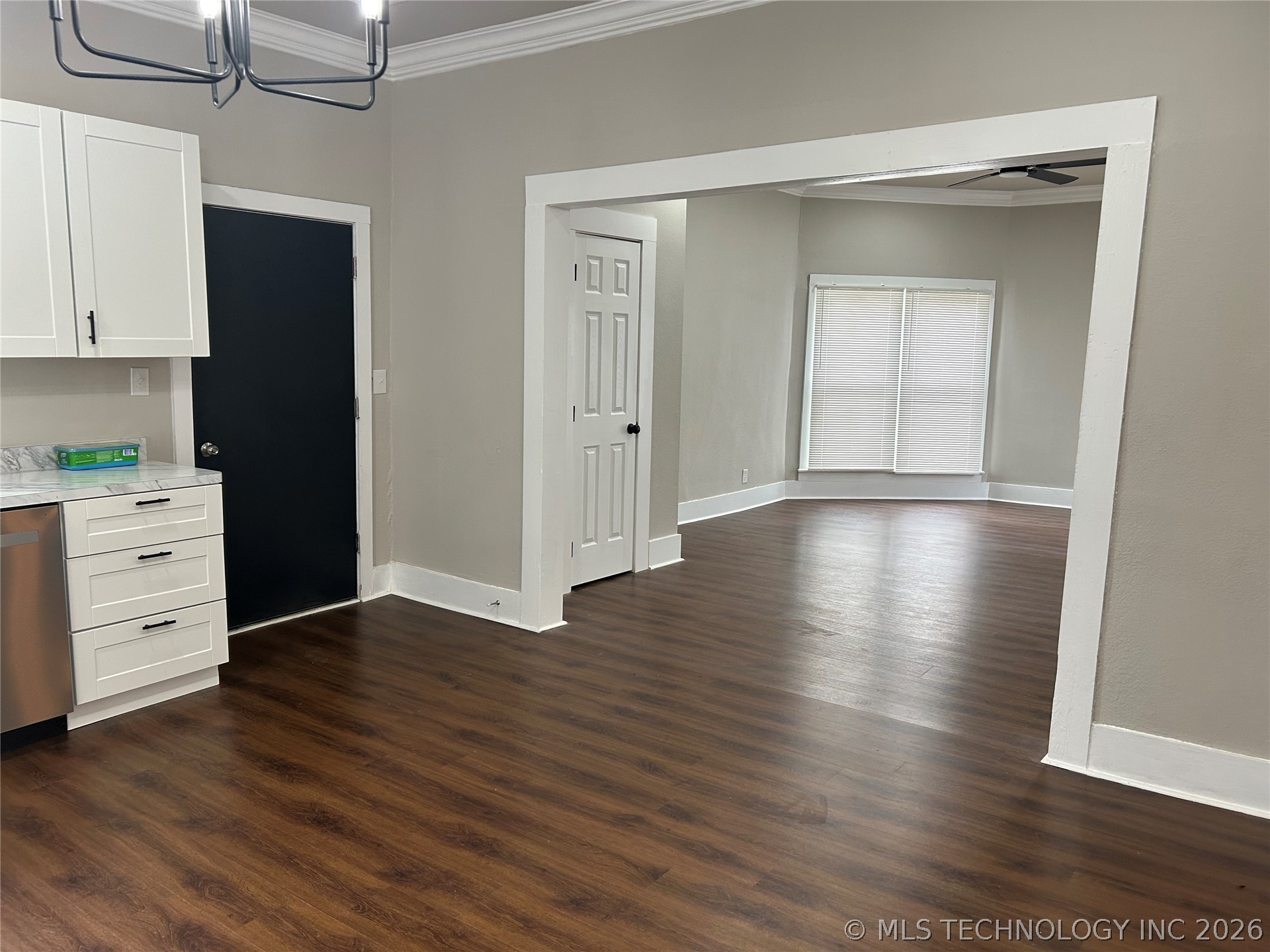 406 Creek Avenue Property Photo 12