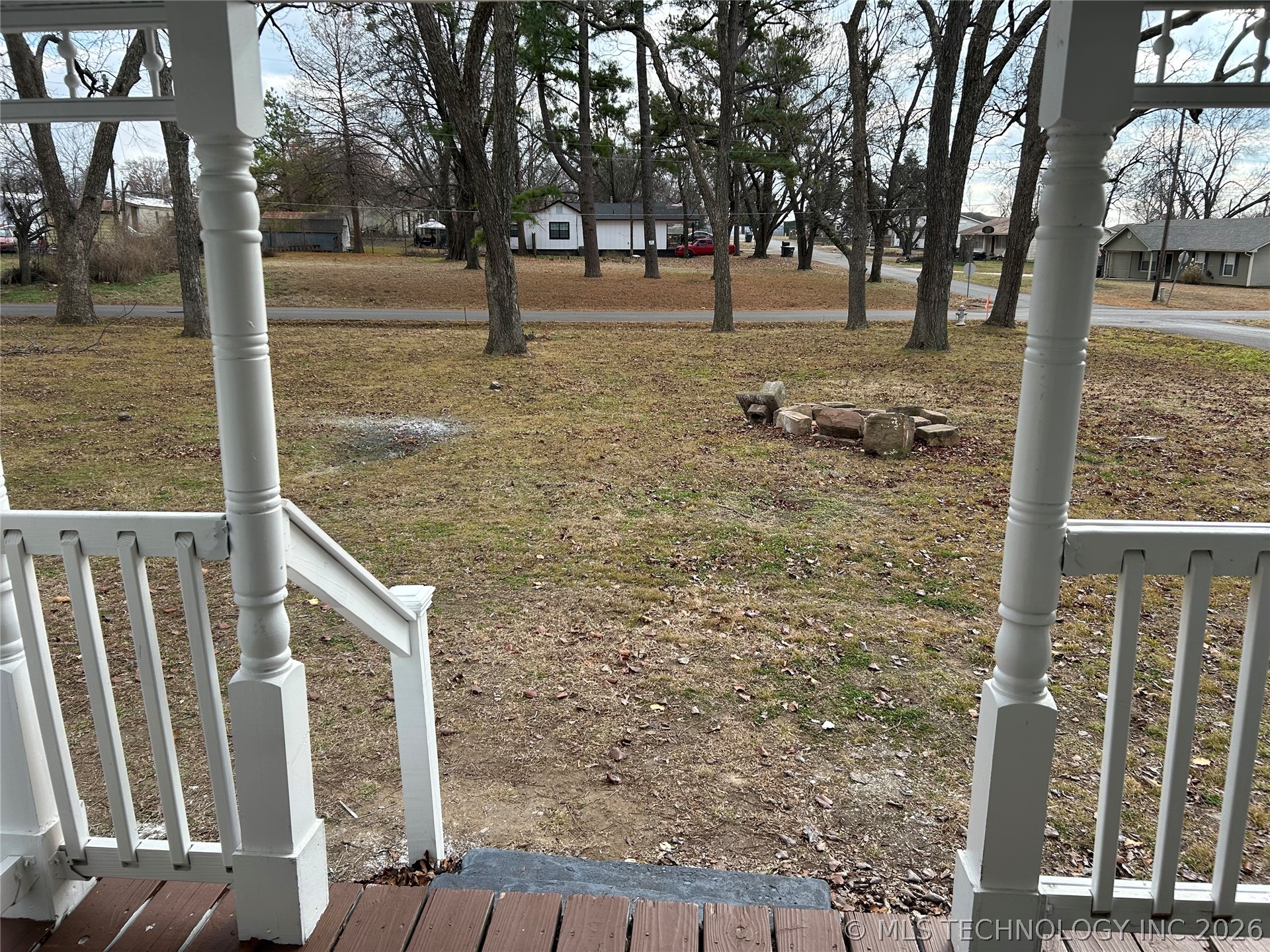 406 Creek Avenue Property Photo 22