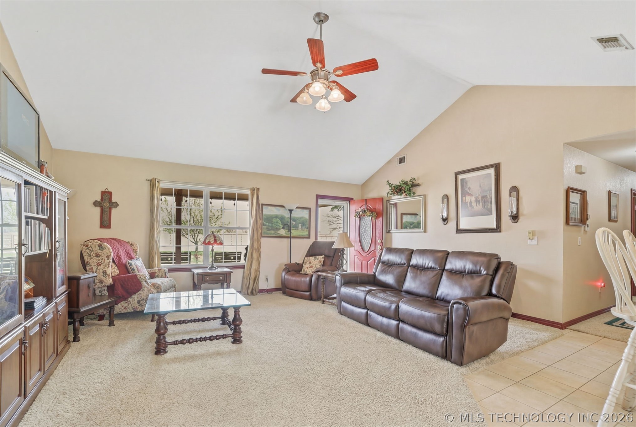 1214 Chestnut Lane Property Photo 4