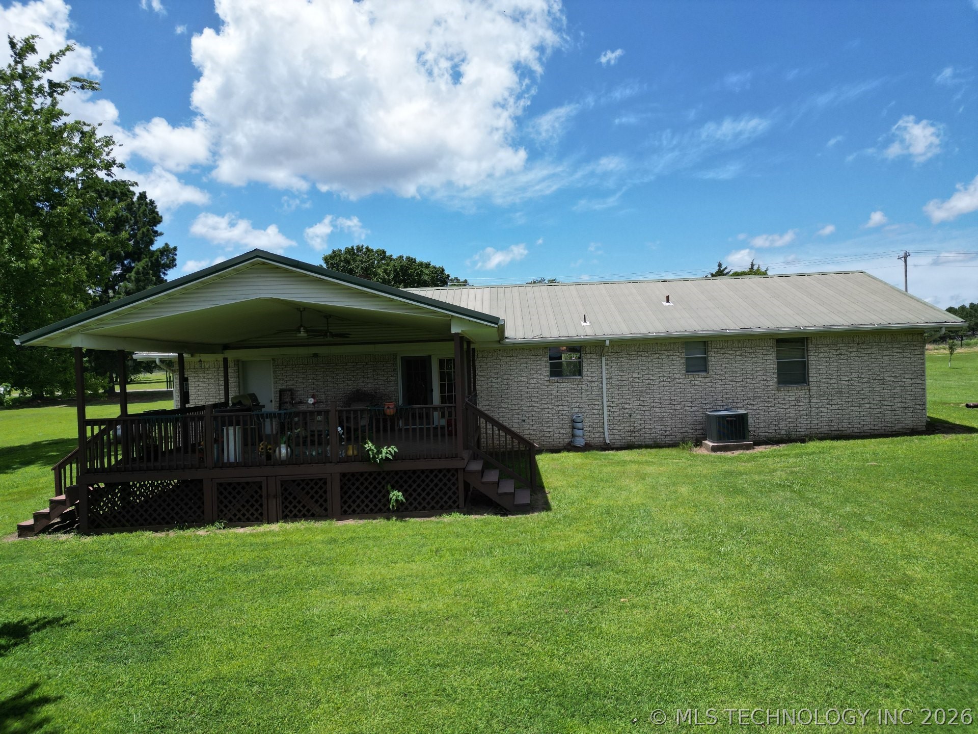503 Chambers Drive Property Photo 1