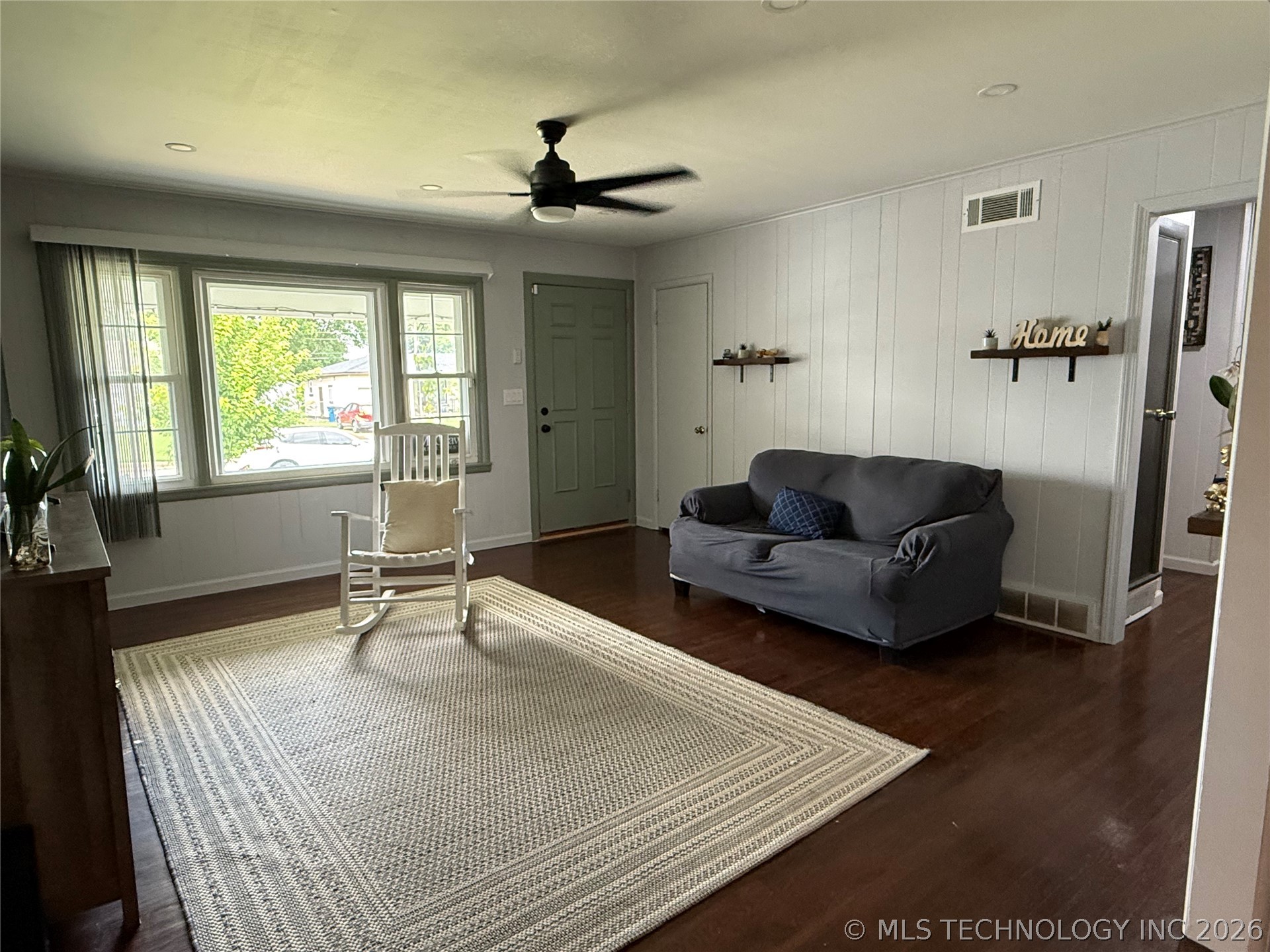 8944 E Newton Street Property Photo 11