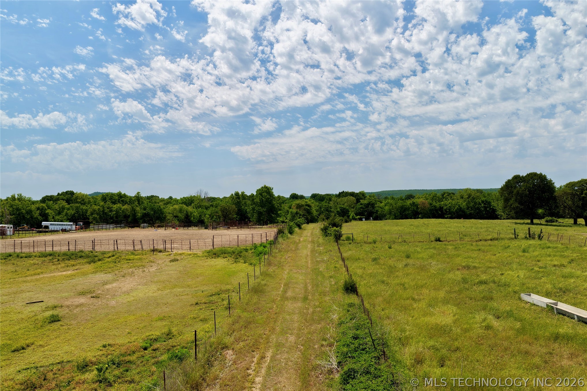 E 1130 Road Property Photo 3