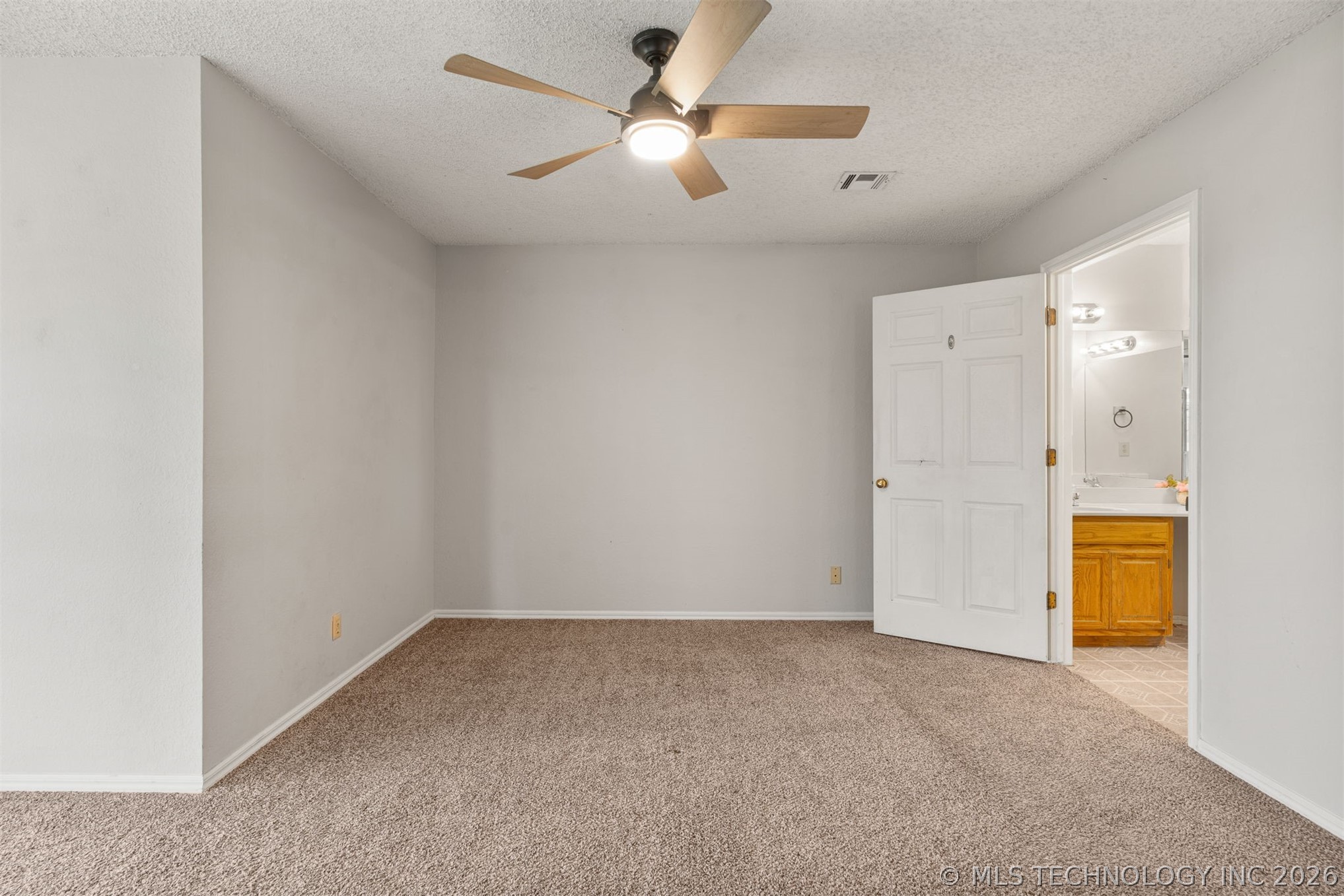 2317 Sw Quail Run Drive Property Photo 23