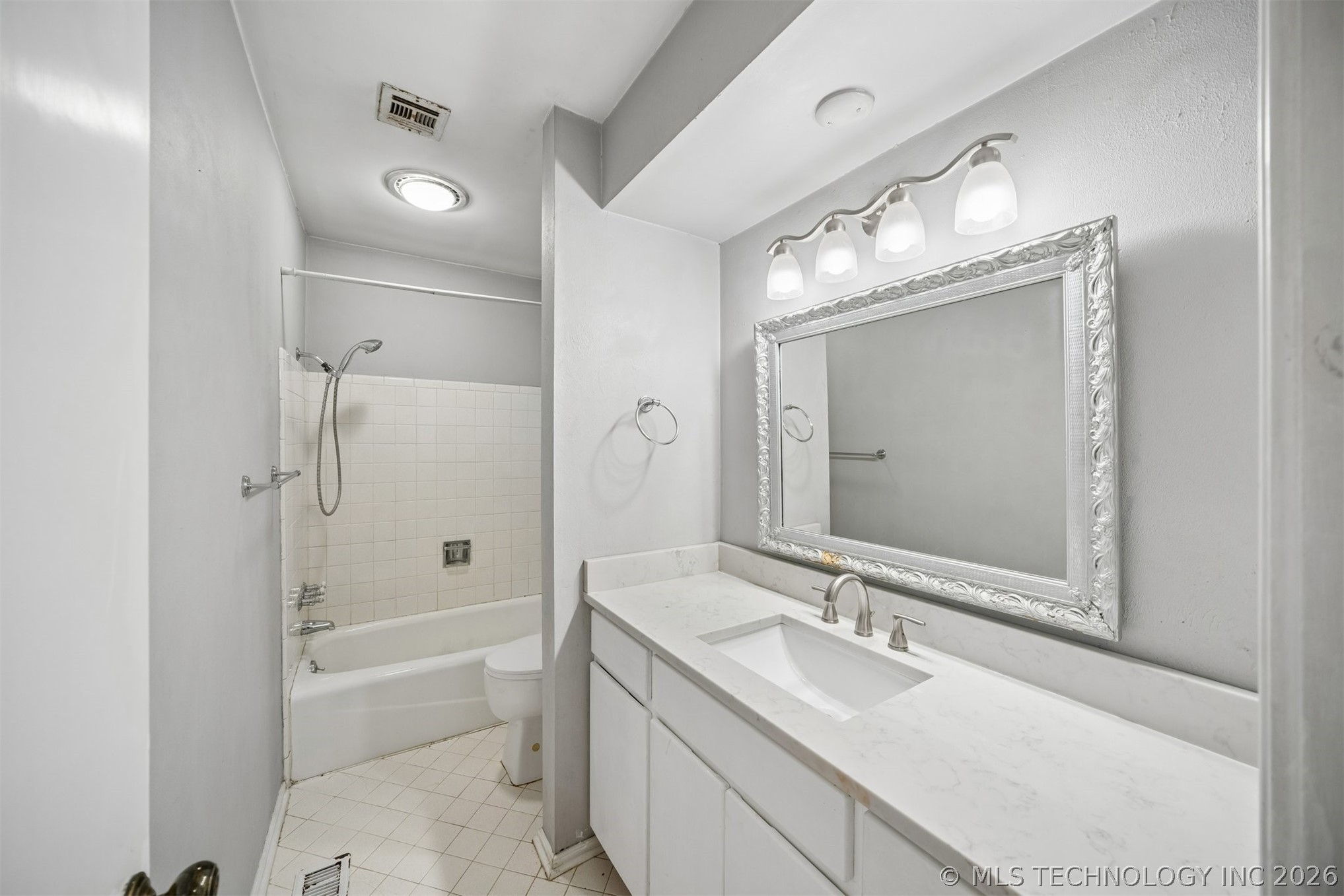7663 E 58th Place Property Photo 5