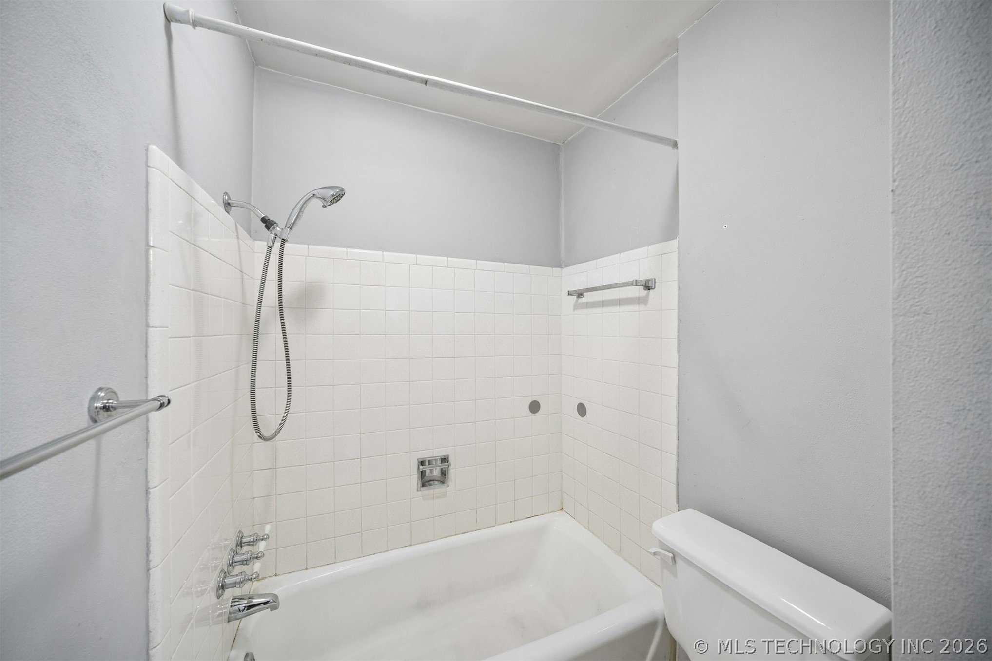 7663 E 58th Place Property Photo 19
