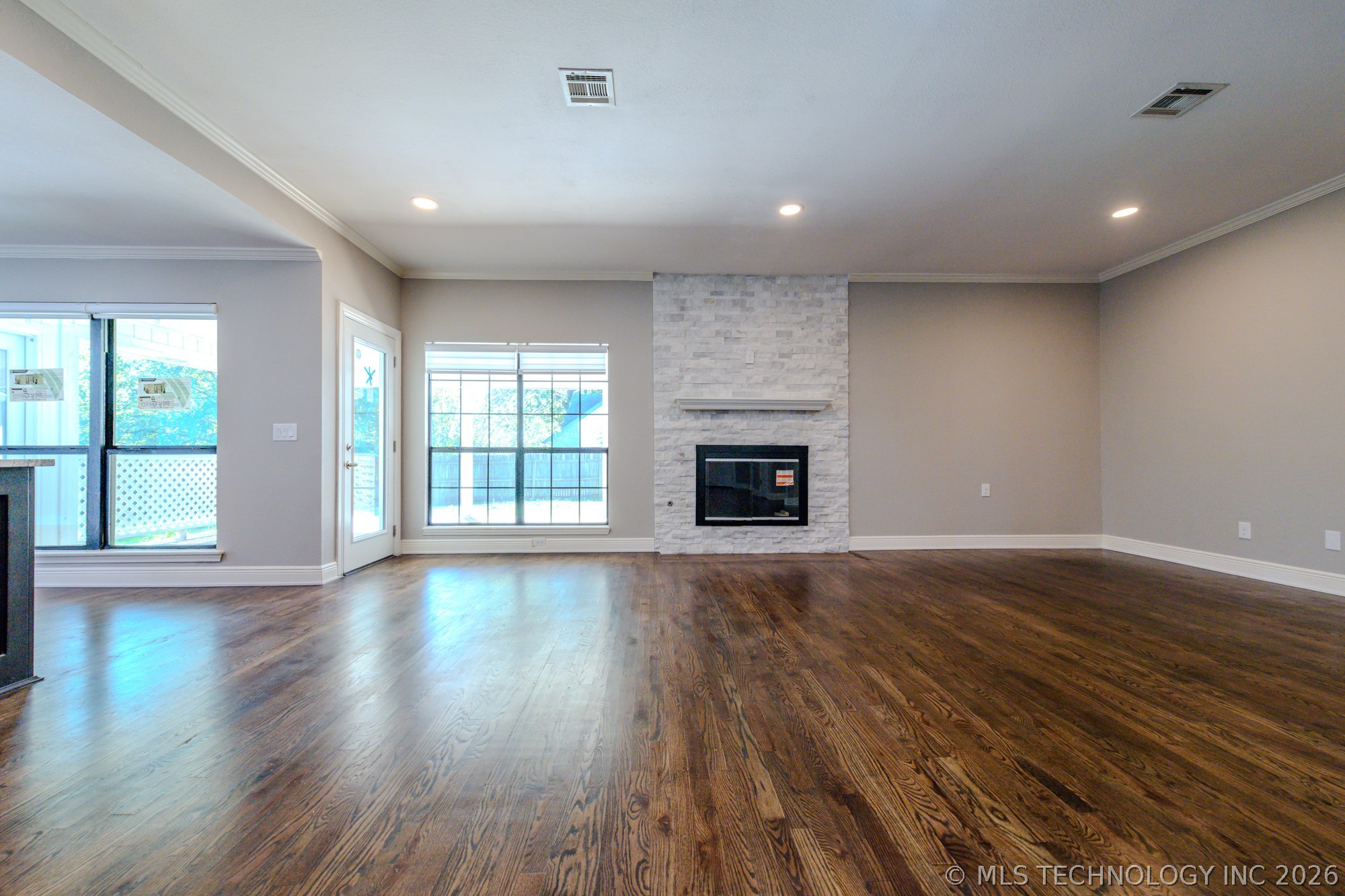 7020 E 89th Street Property Photo 7