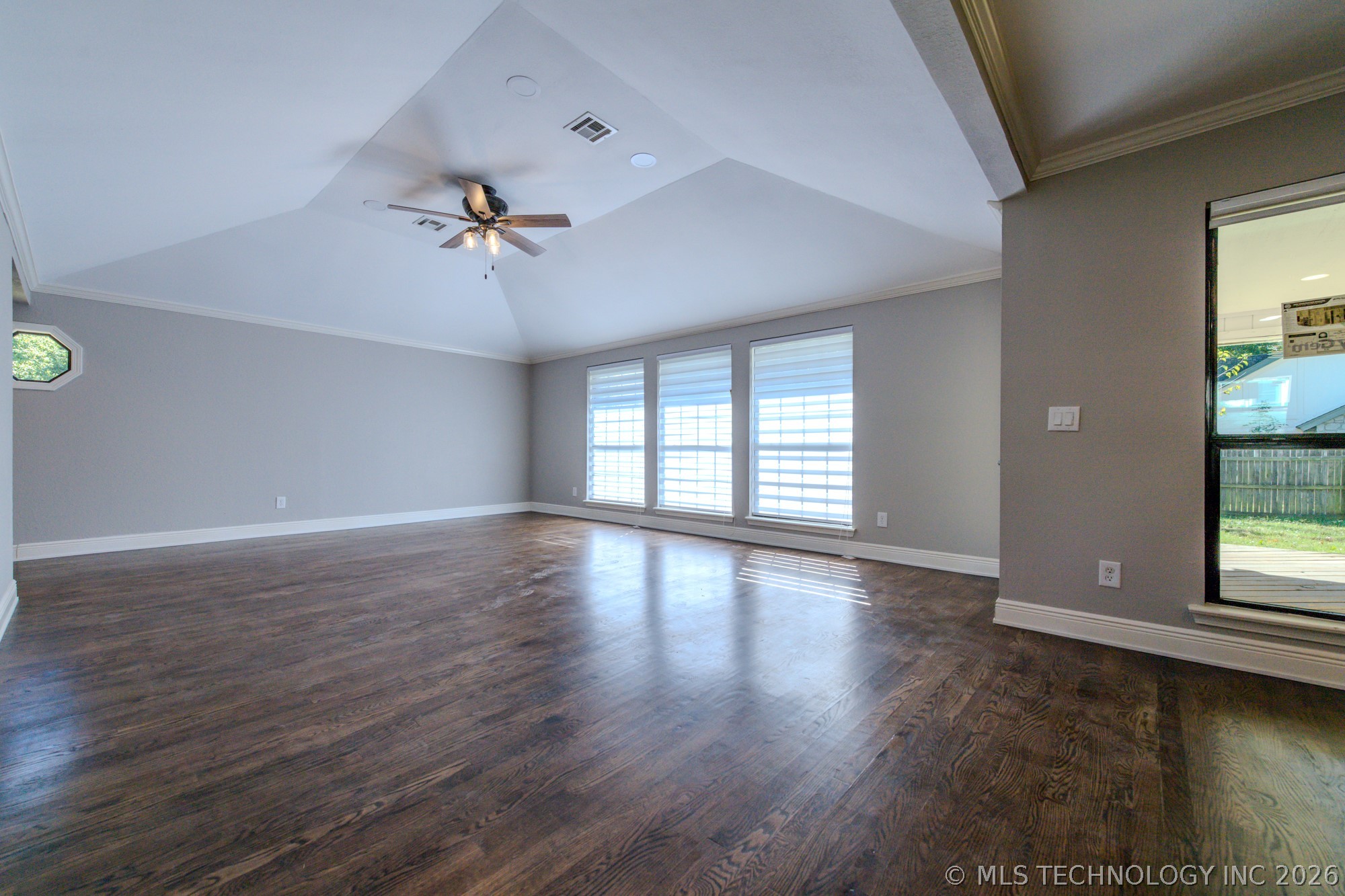7020 E 89th Street Property Photo 17