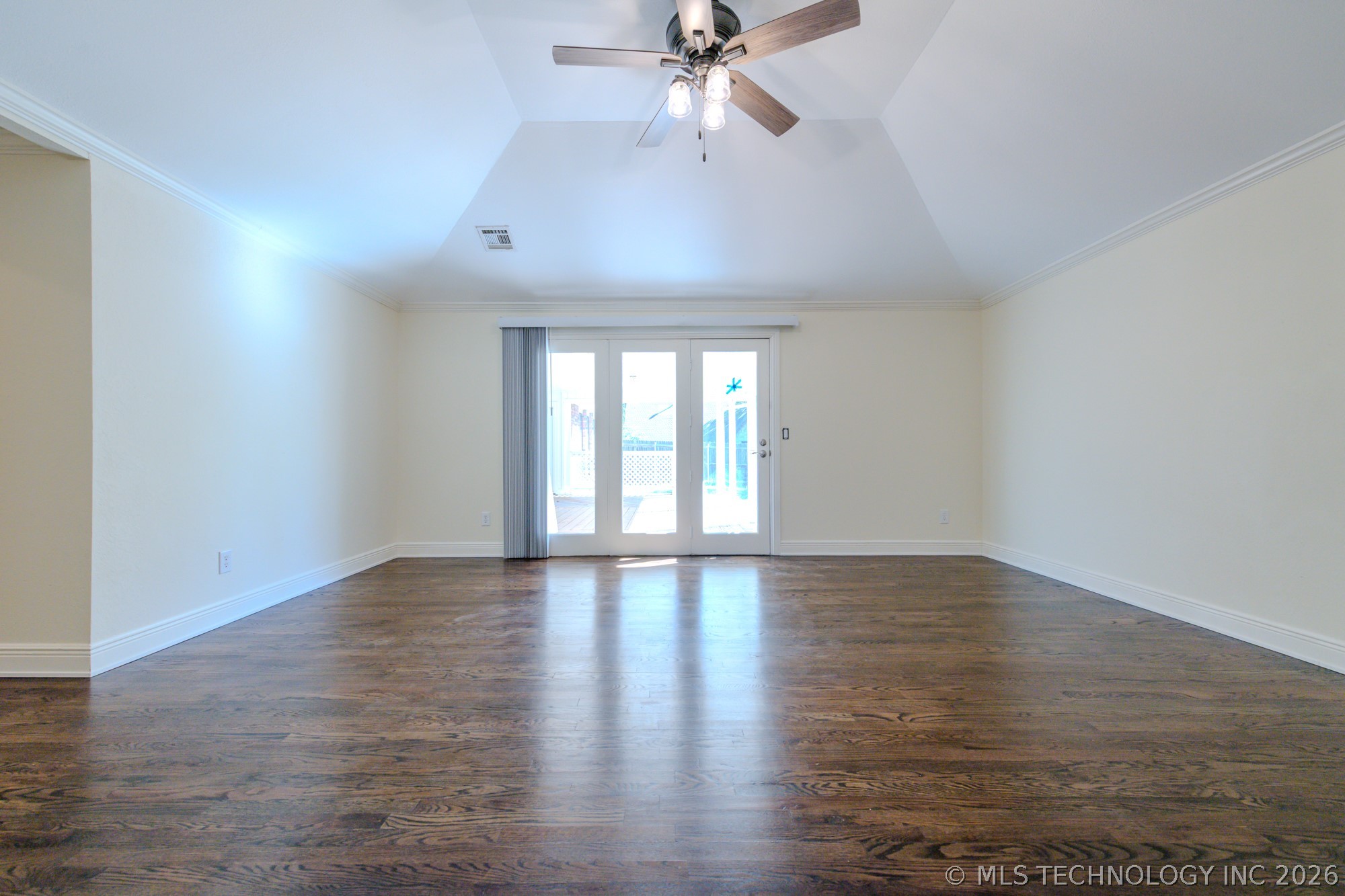 7020 E 89th Street Property Photo 28