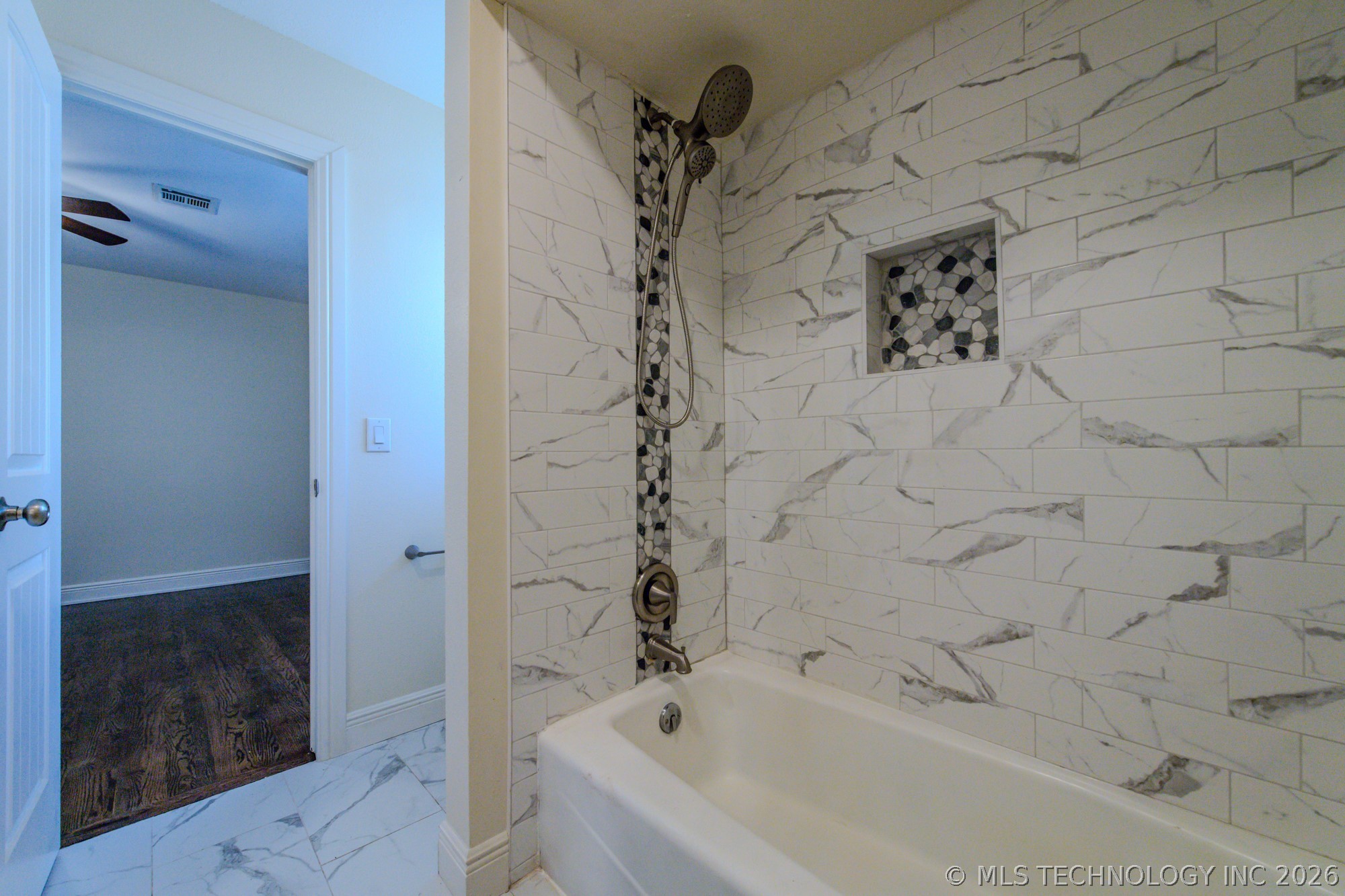 7020 E 89th Street Property Photo 41