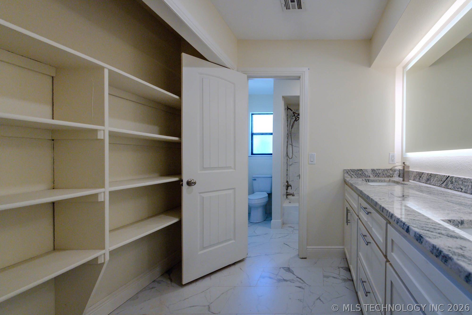 7020 E 89th Street Property Photo 47