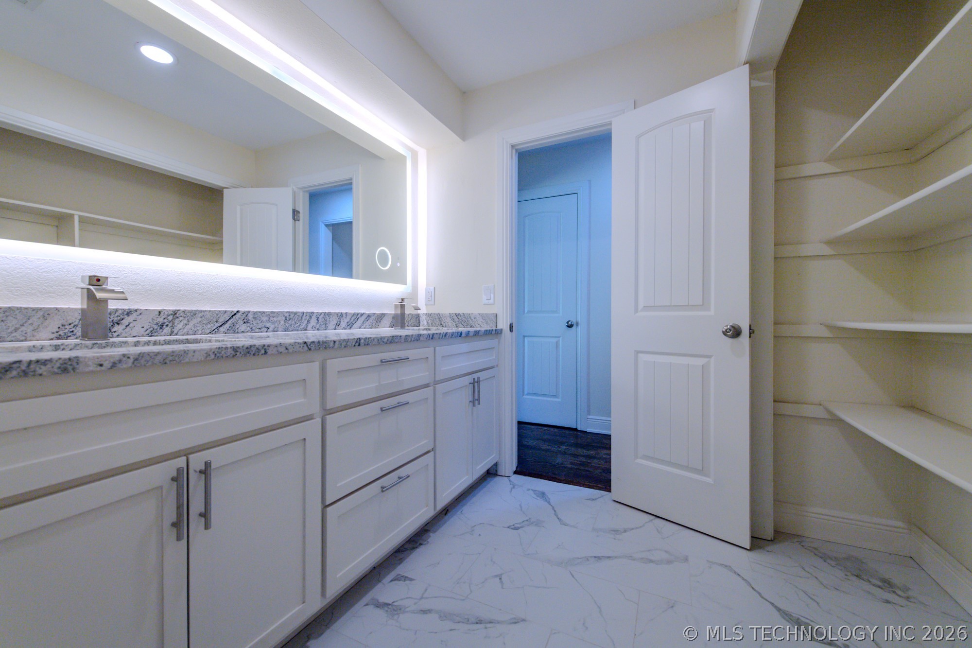 7020 E 89th Street Property Photo 48