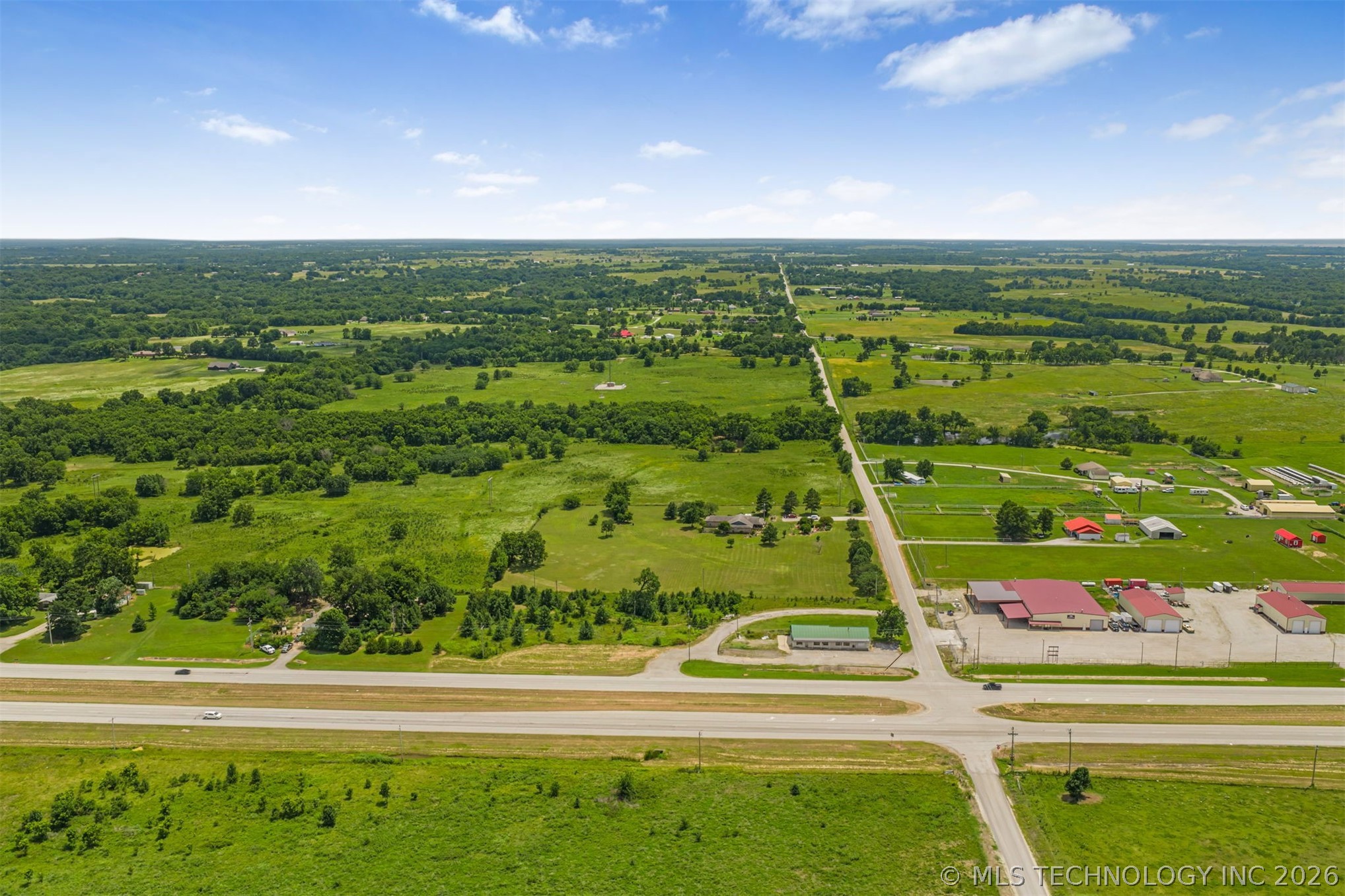 132 E State Hwy 51 Property Photo 1