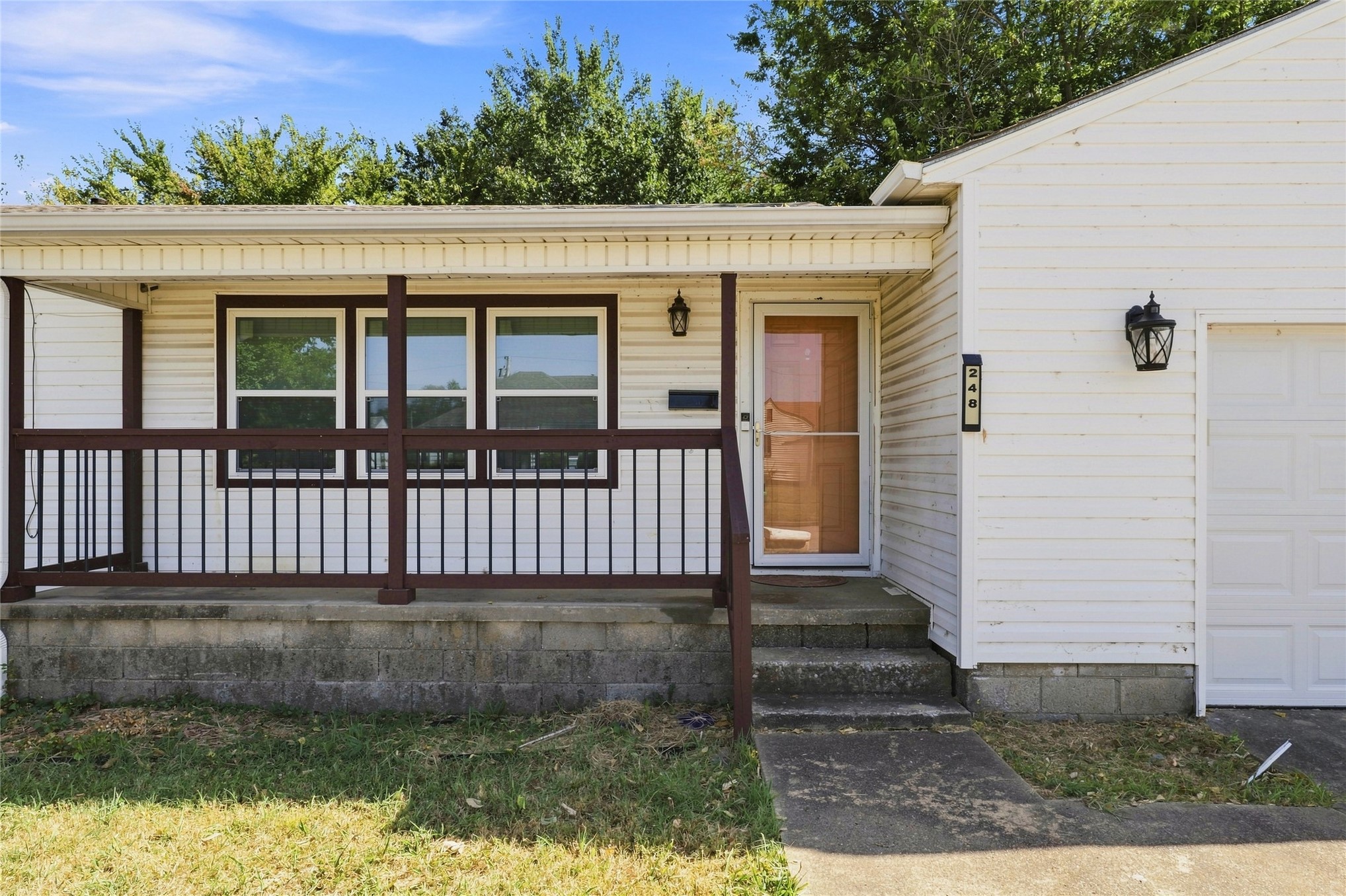 248 E Zion Place Property Photo 2
